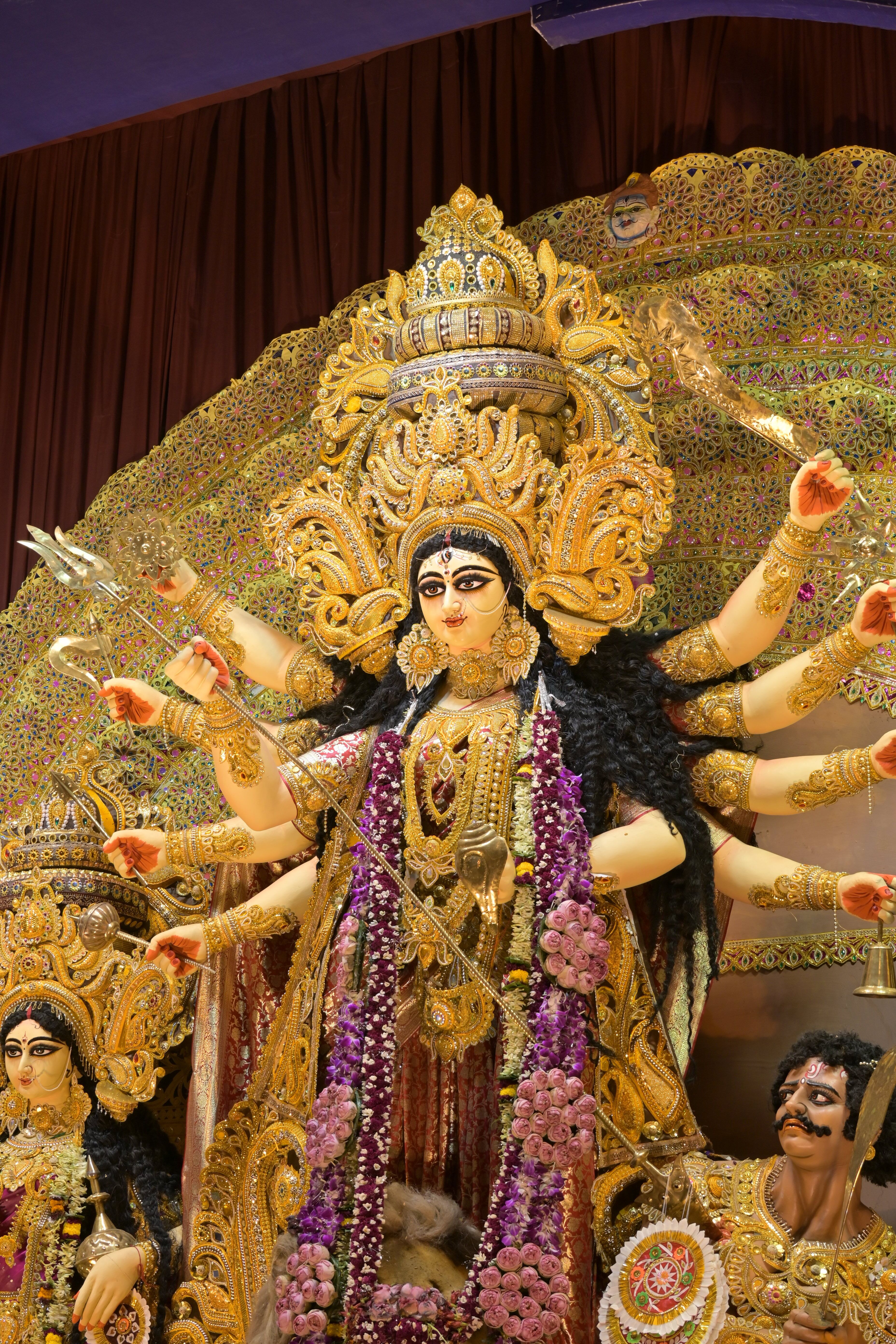 Intricate Durga Idol at Kolkata Durga Puja Festival · Free Stock Photo