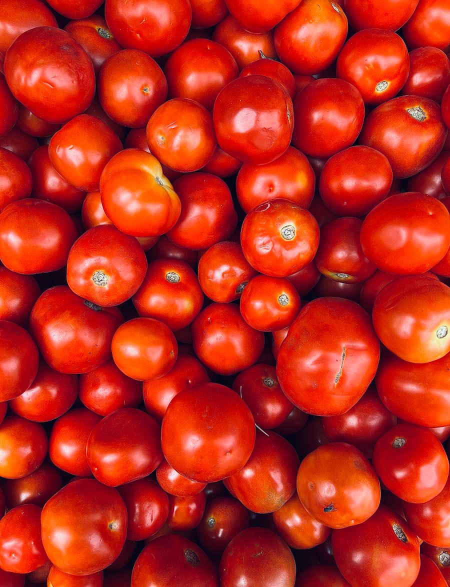 Ripe red tomatoes