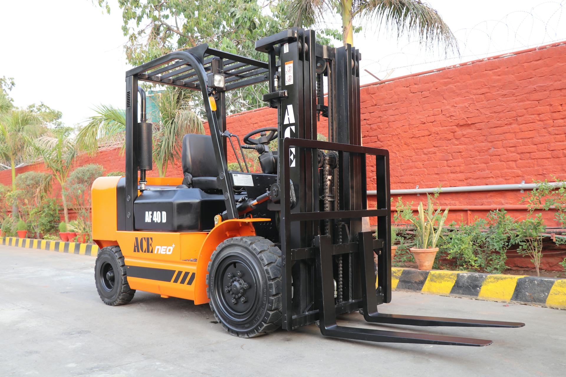 ACE AF 40D NEO Forklift Truck Manufacturers in India
