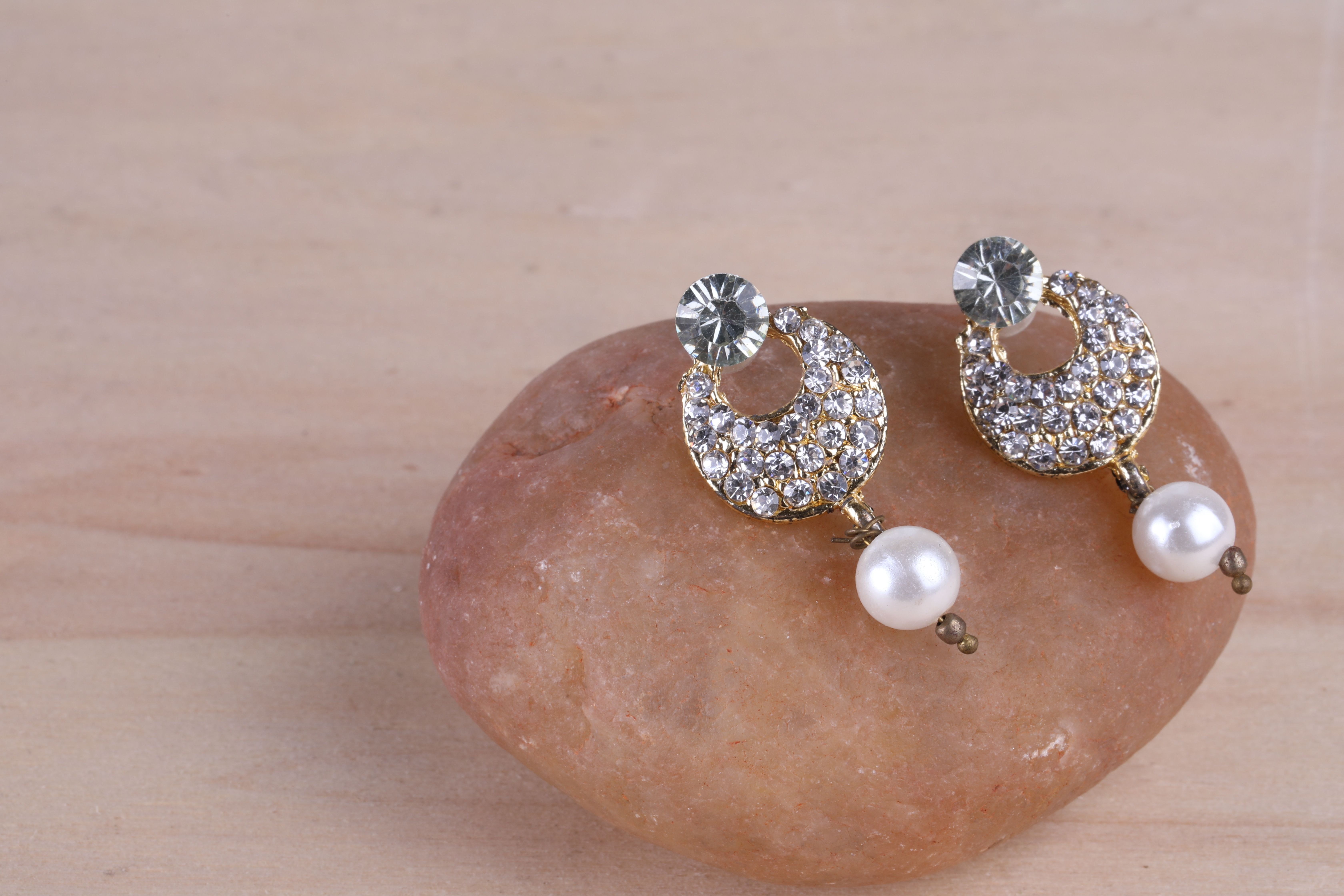 Pearl Drop Earrings