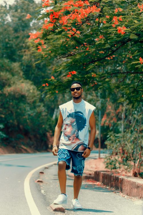 Road Man Photos, Download The BEST Free Road Man Stock Photos & HD Images