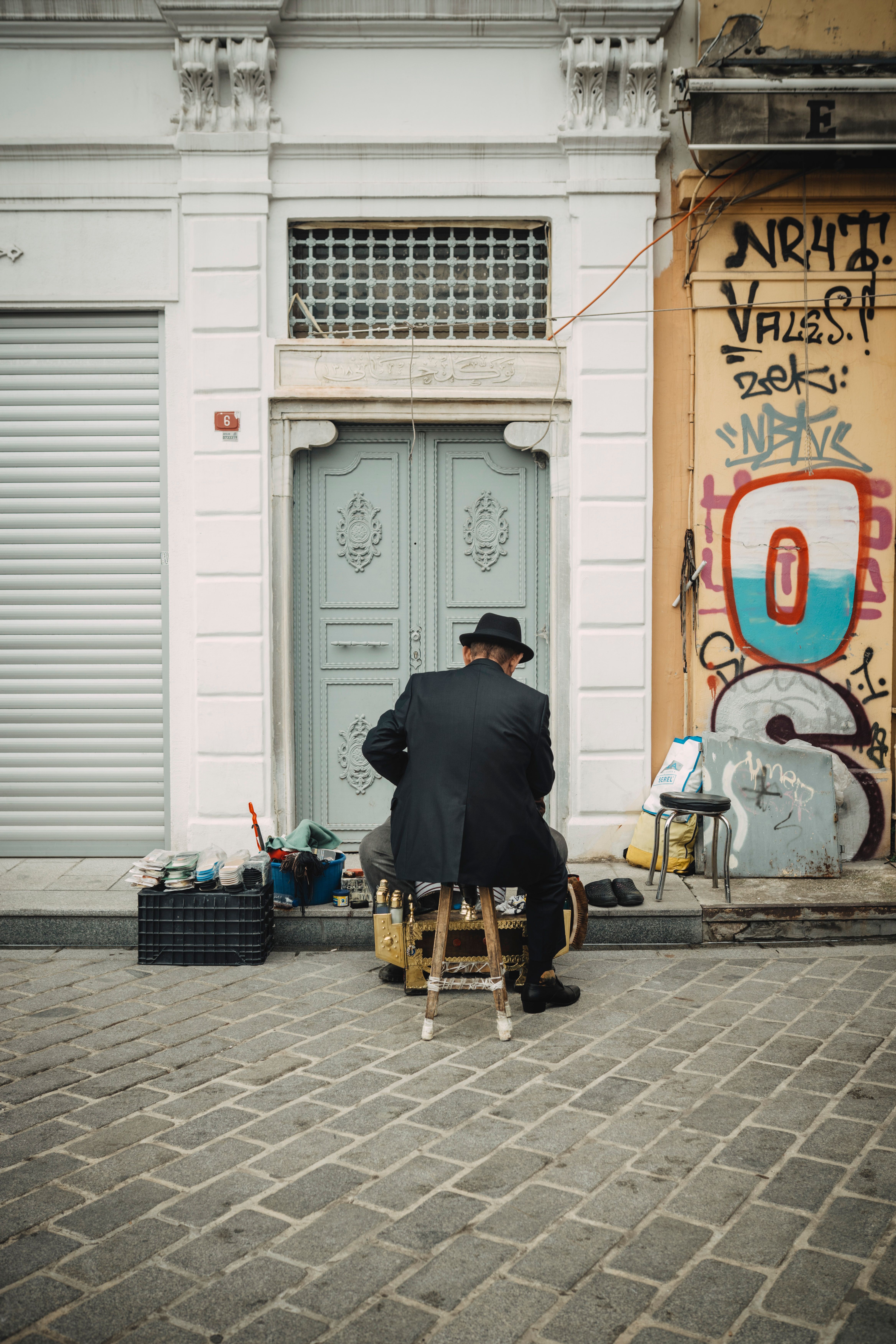Engraxate De Rua Em Karaköy: Cena Urbana · Foto profissional gratuita