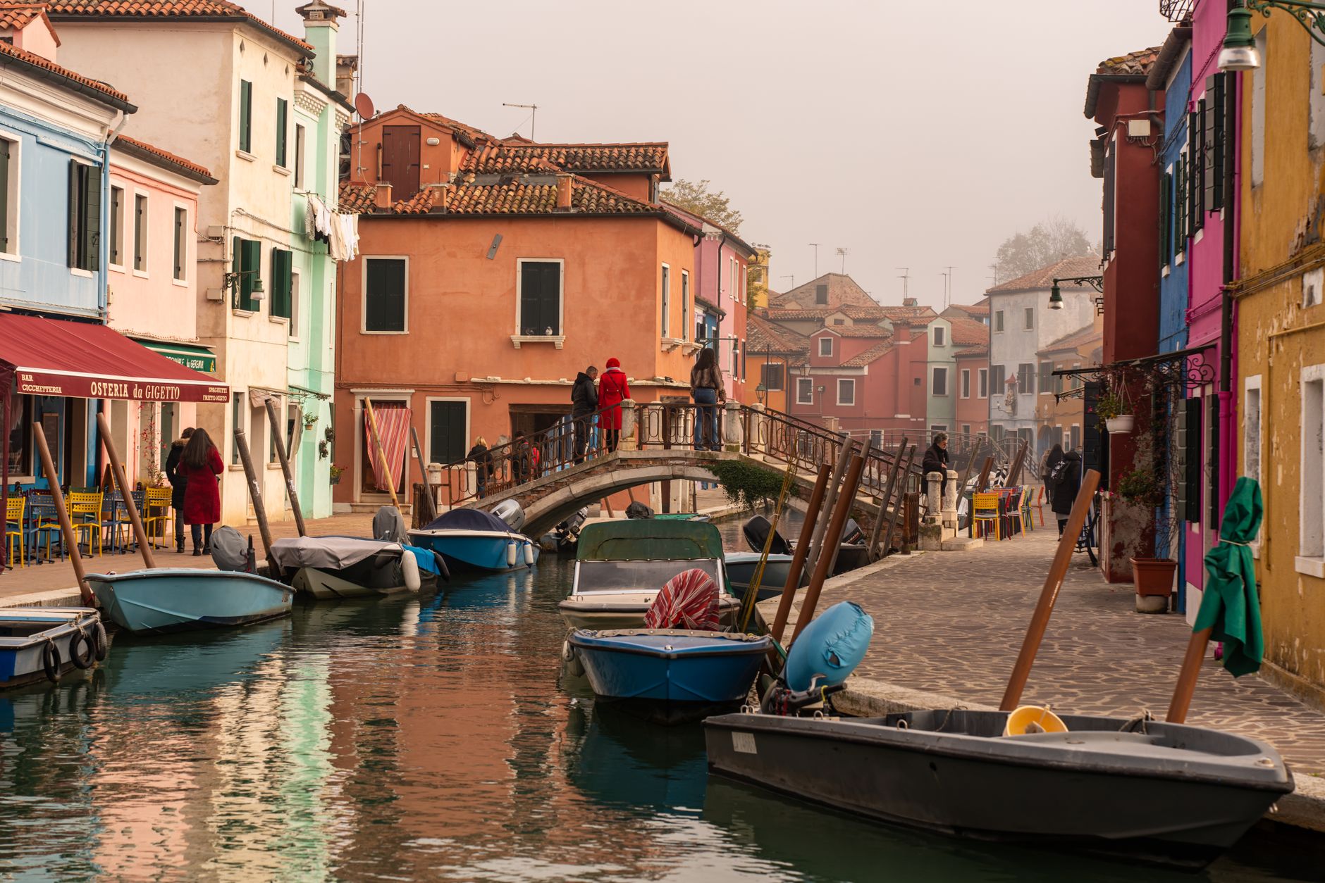The $2M Dirt Box on the Venice Canals Is Not a Joke — It's a Market Signal The $2M Dirt Box on the Venice Canals Is Not a Joke — It's a Market Signal