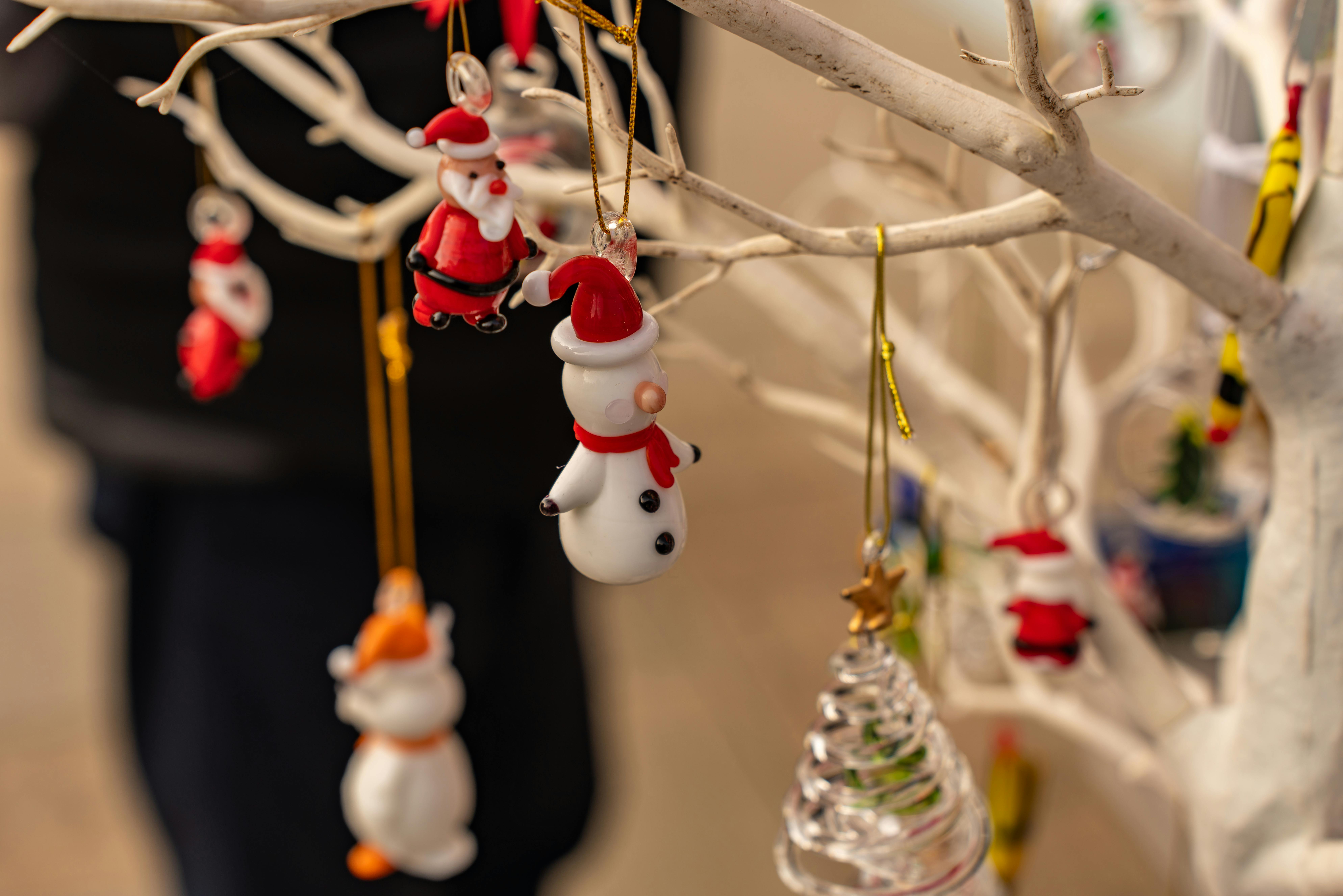 Hobbycraft launches Christmas deals with major savings on kids craft kits — Photo by Vladimir Srajber on Pexels