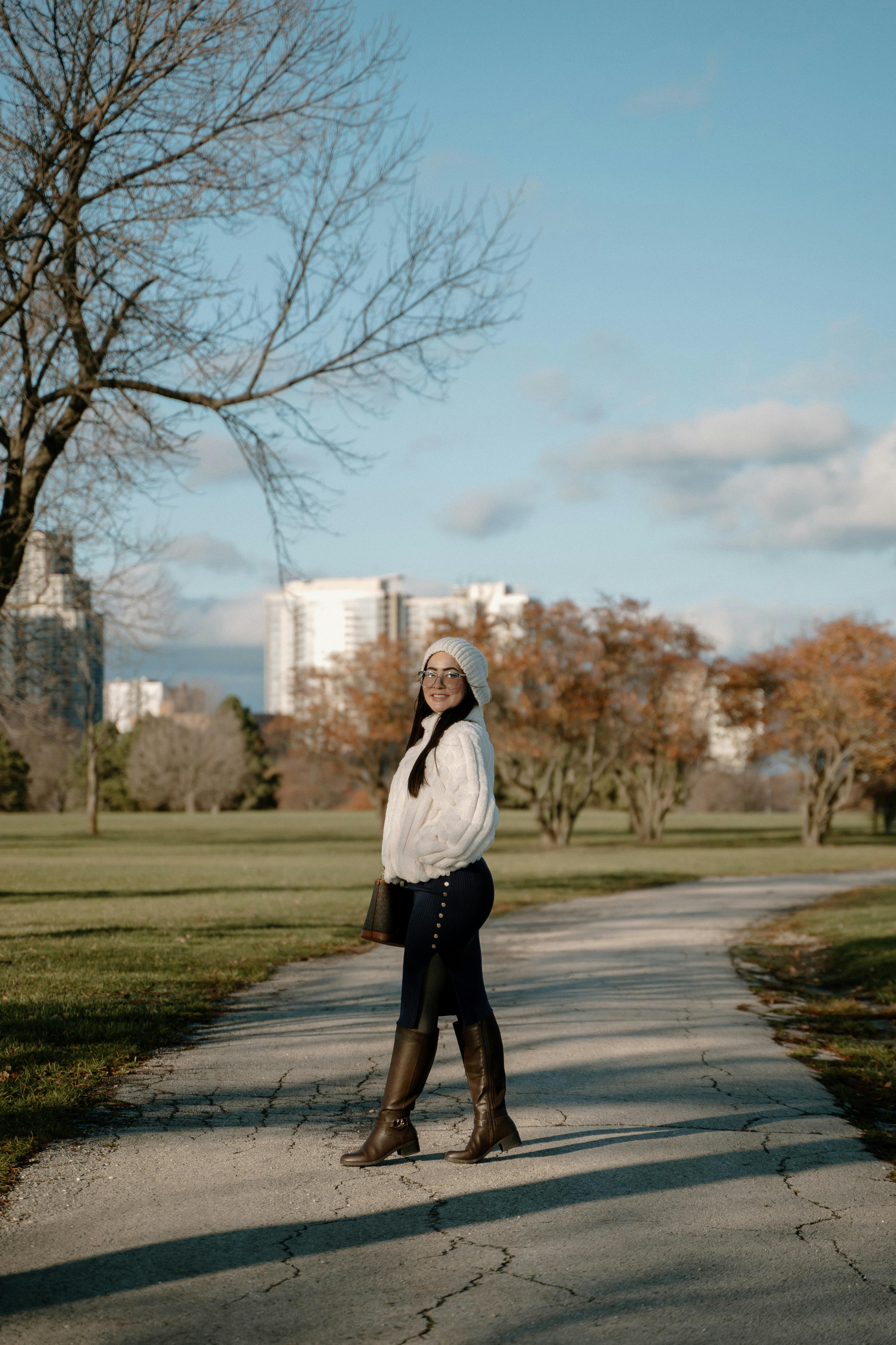 <b>Keindahan Alam dan Taman Kota Surabaya: Menikmati Kesejukan di Tengah Kota</b>