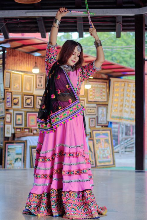 Bandhani Store