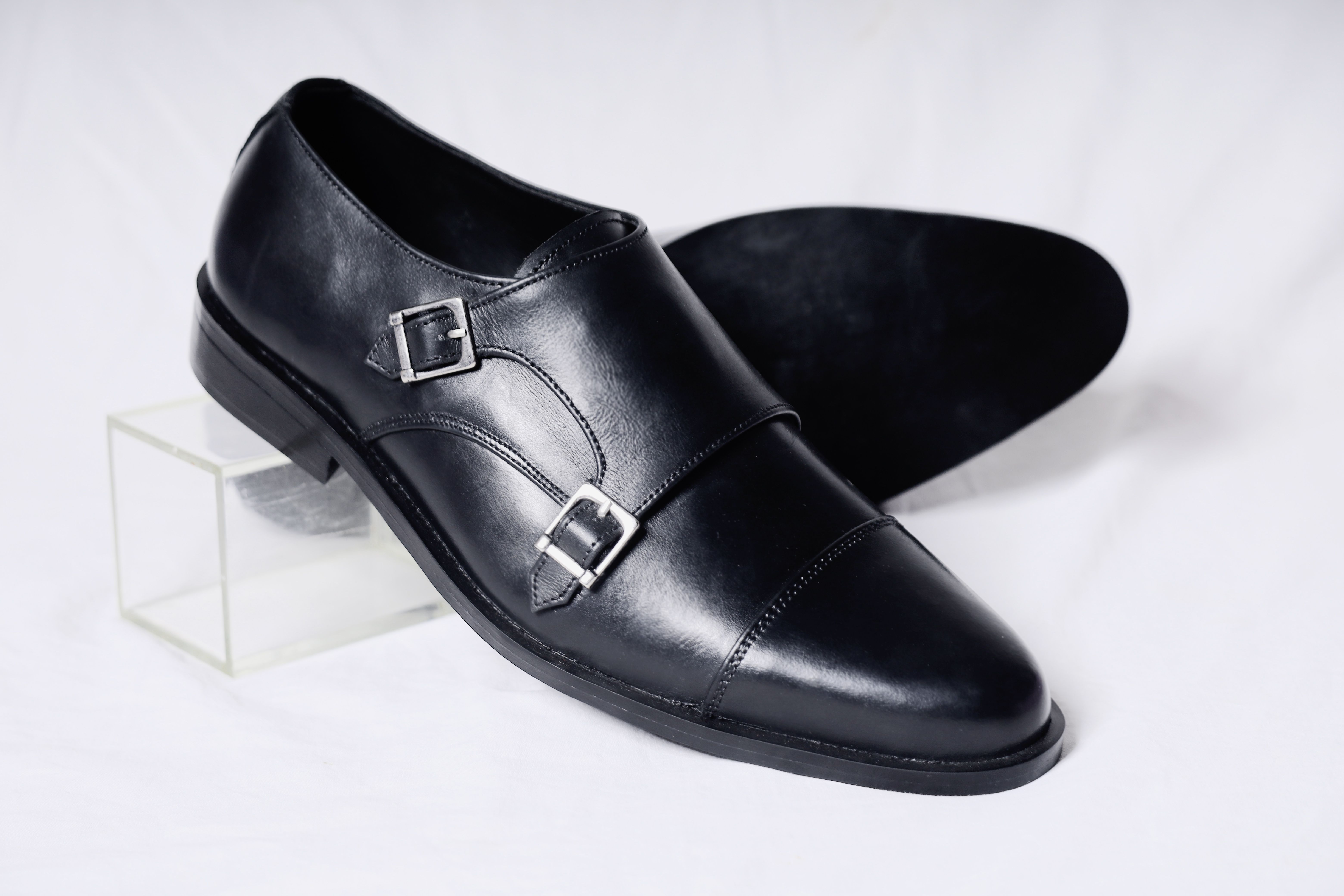 UPHOLD DRESS SHOES BLACK NUBUCK main image 0