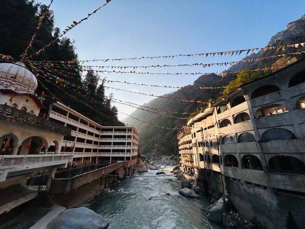 Manali & Kasol Budget Tour holiday package
