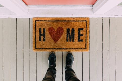 Tapis Noir Pour La Maison