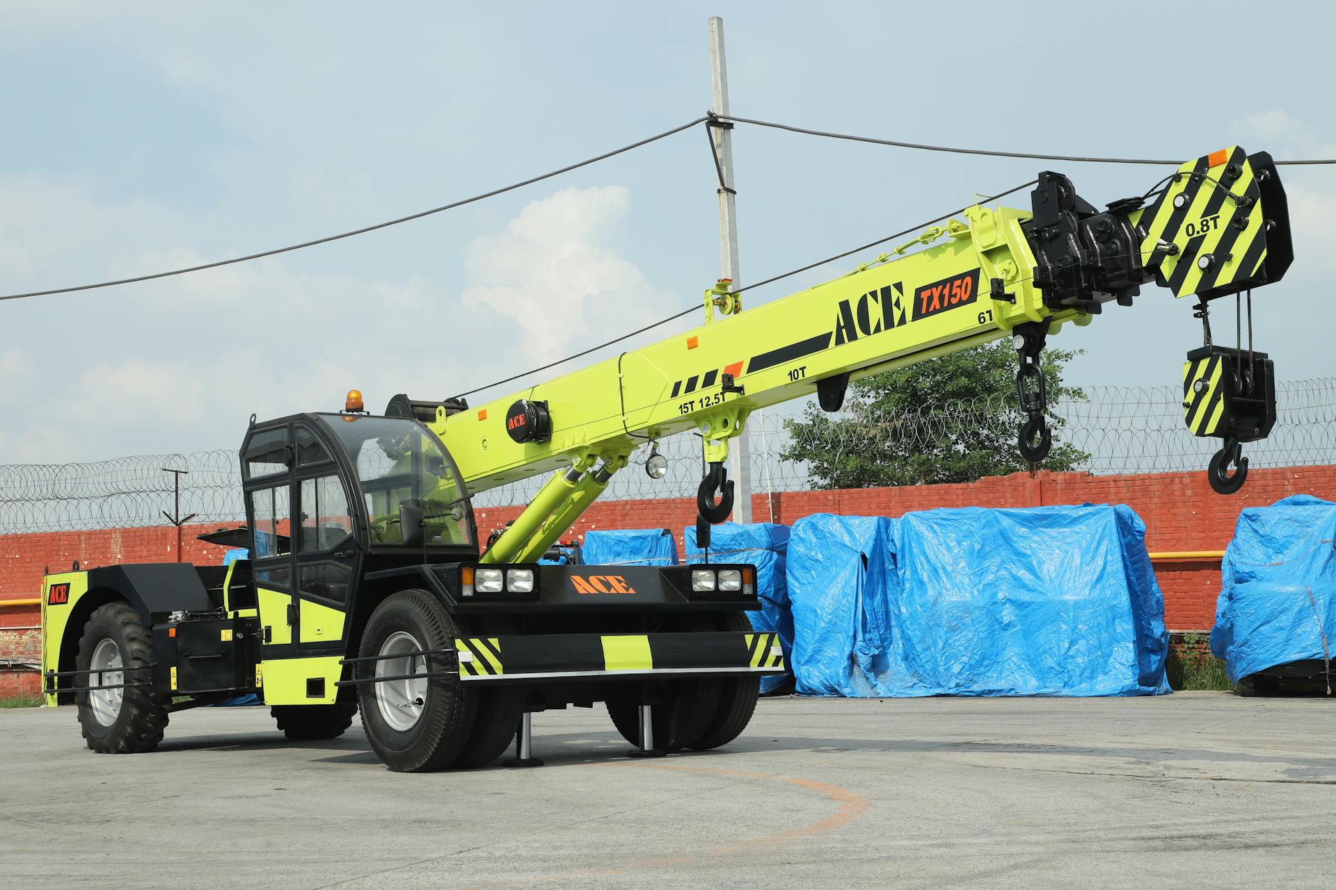 ACE TX 150 Nextgen Pick & Carry Crane Boom Image