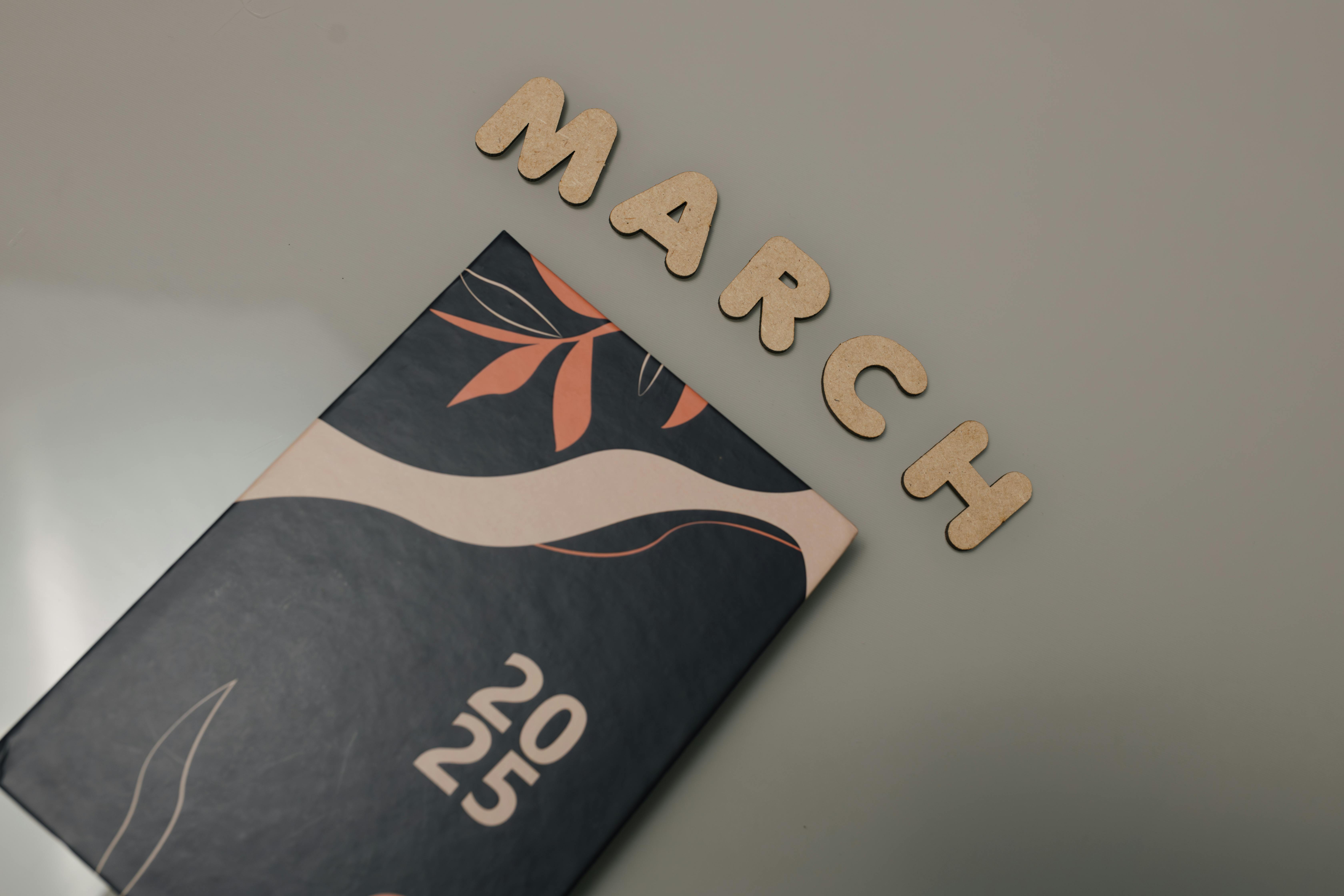 2025 planner with march wooden letters