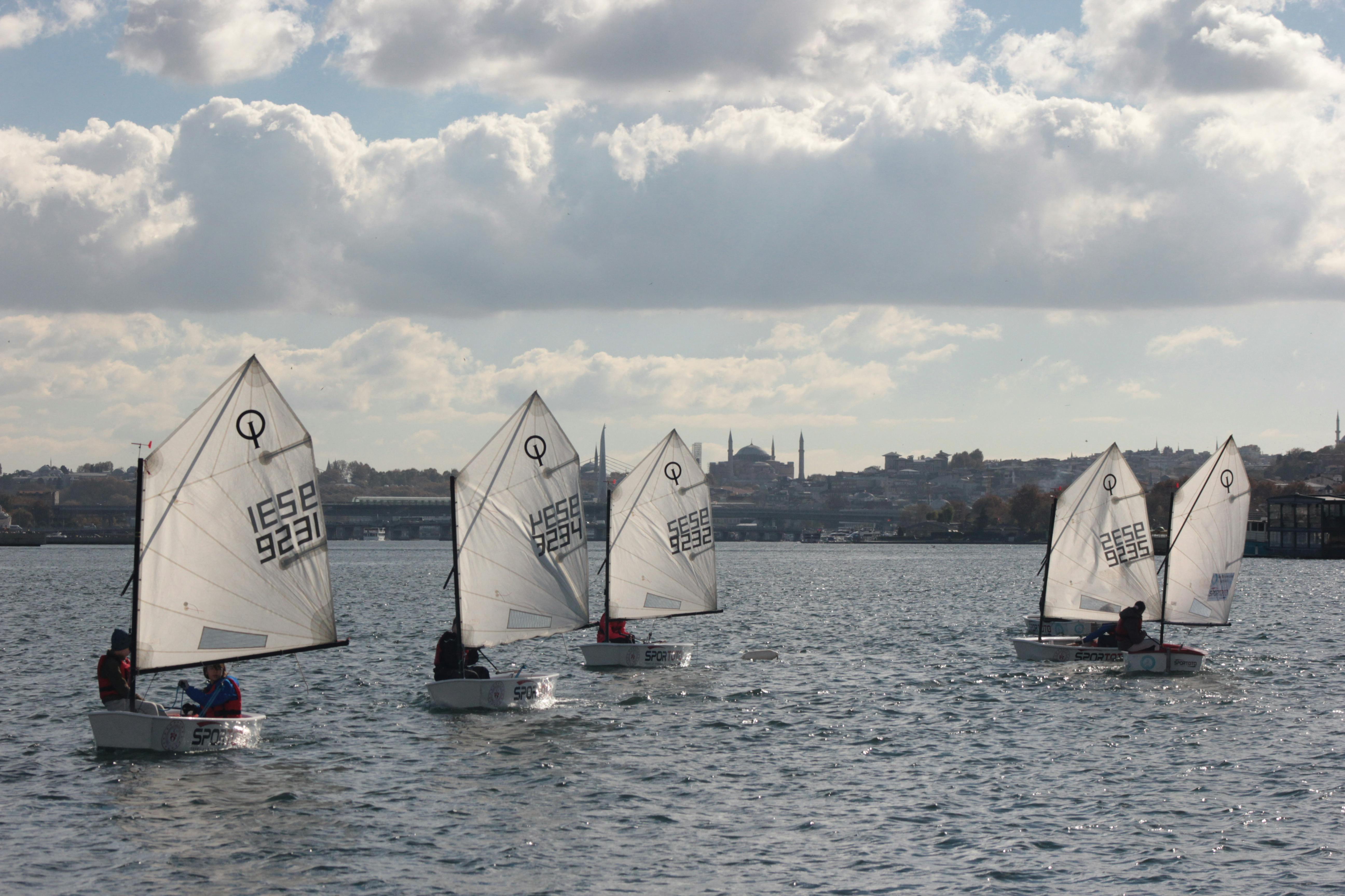 Eesti noor purjetaja sai Itaalias 21. koha maailmavõistlusel