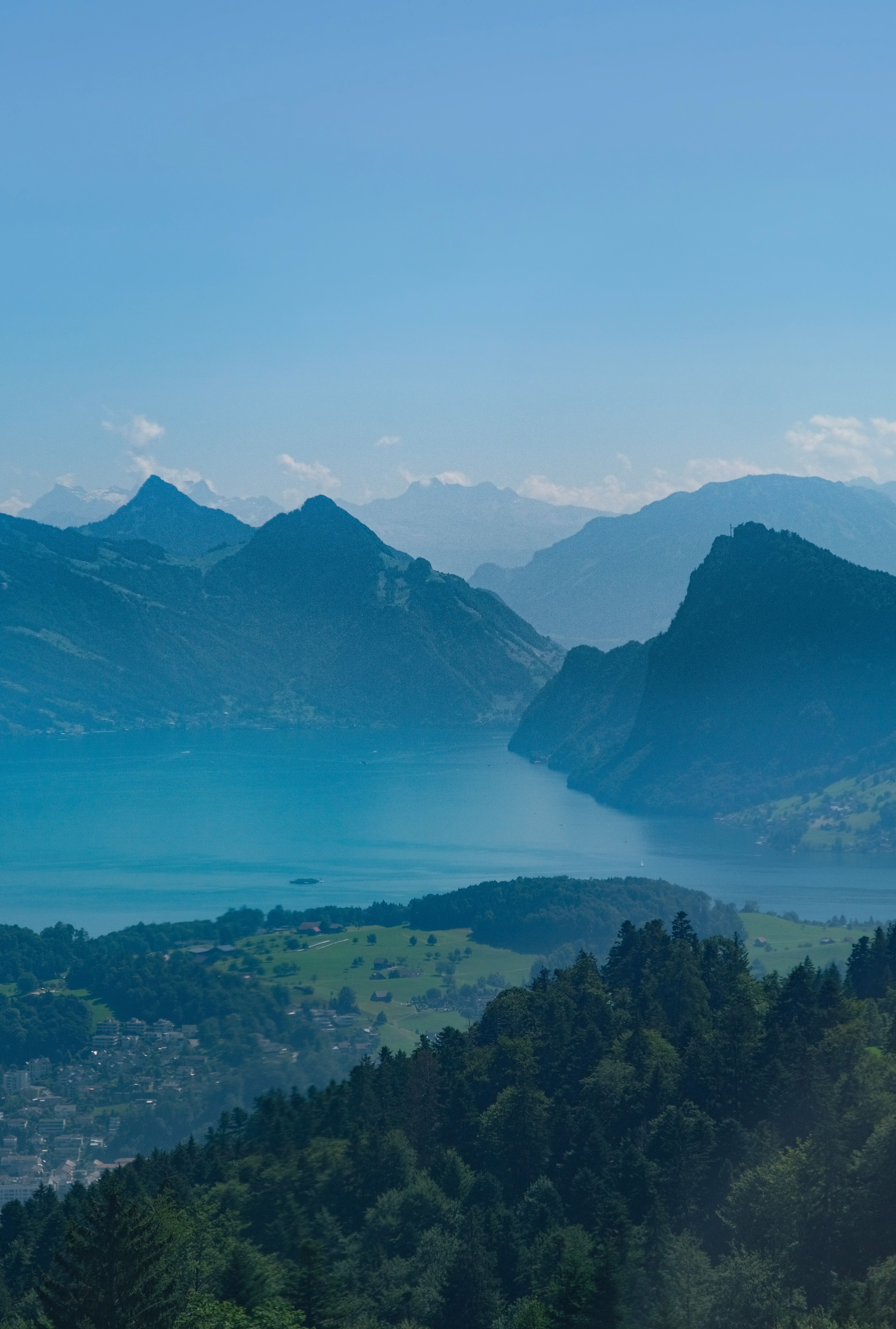 Stunning View of Swiss Alps Over Lake Lucerne · Free Stock Photo