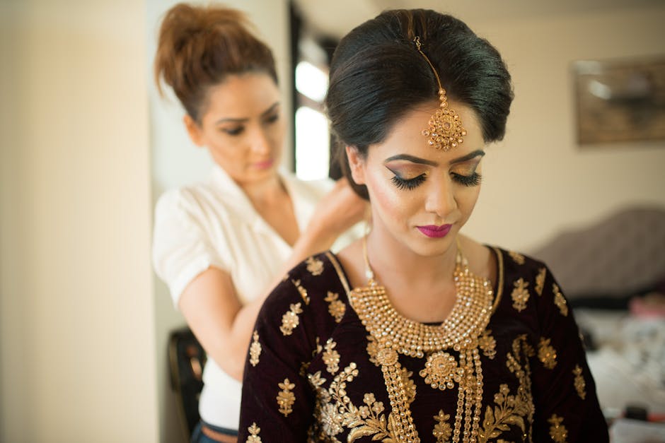 Wedding Makeup Artists & Hair Stylists in Delhi – Compare Options