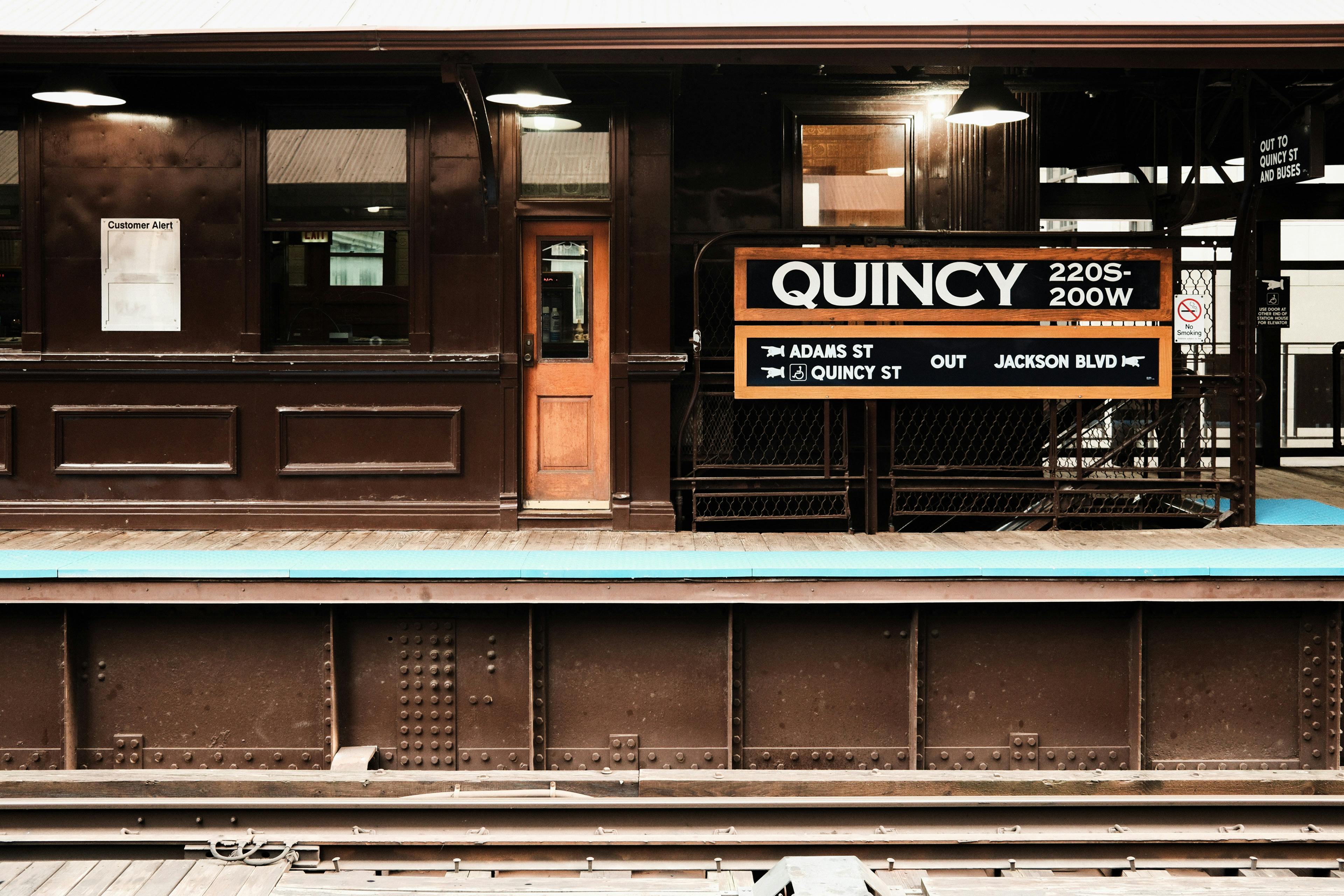 CTA train map chicago transit system - apartments in central Chicago