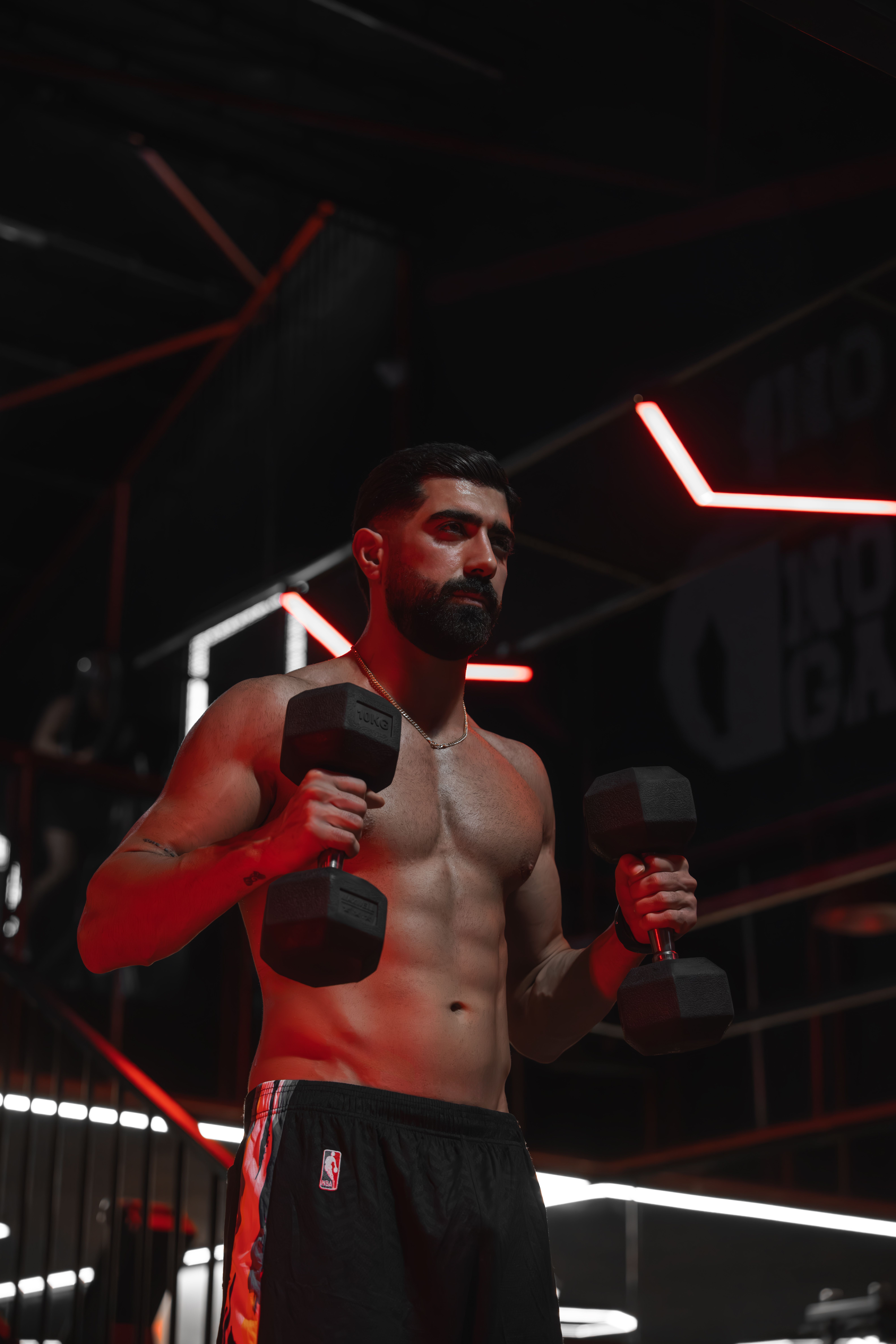 Le tempo en musculation : maîtriser le temps sous tension (TUT) pour progresser