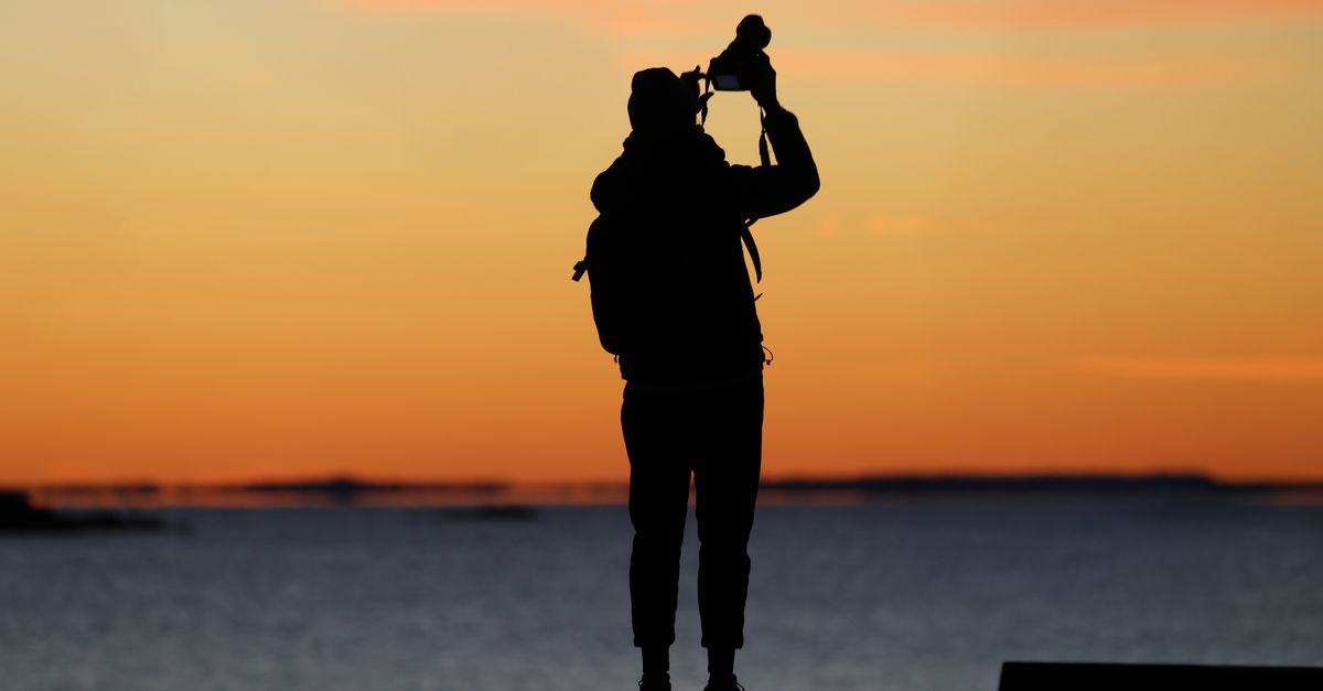 Essential Tips for Beginners to Start Photography