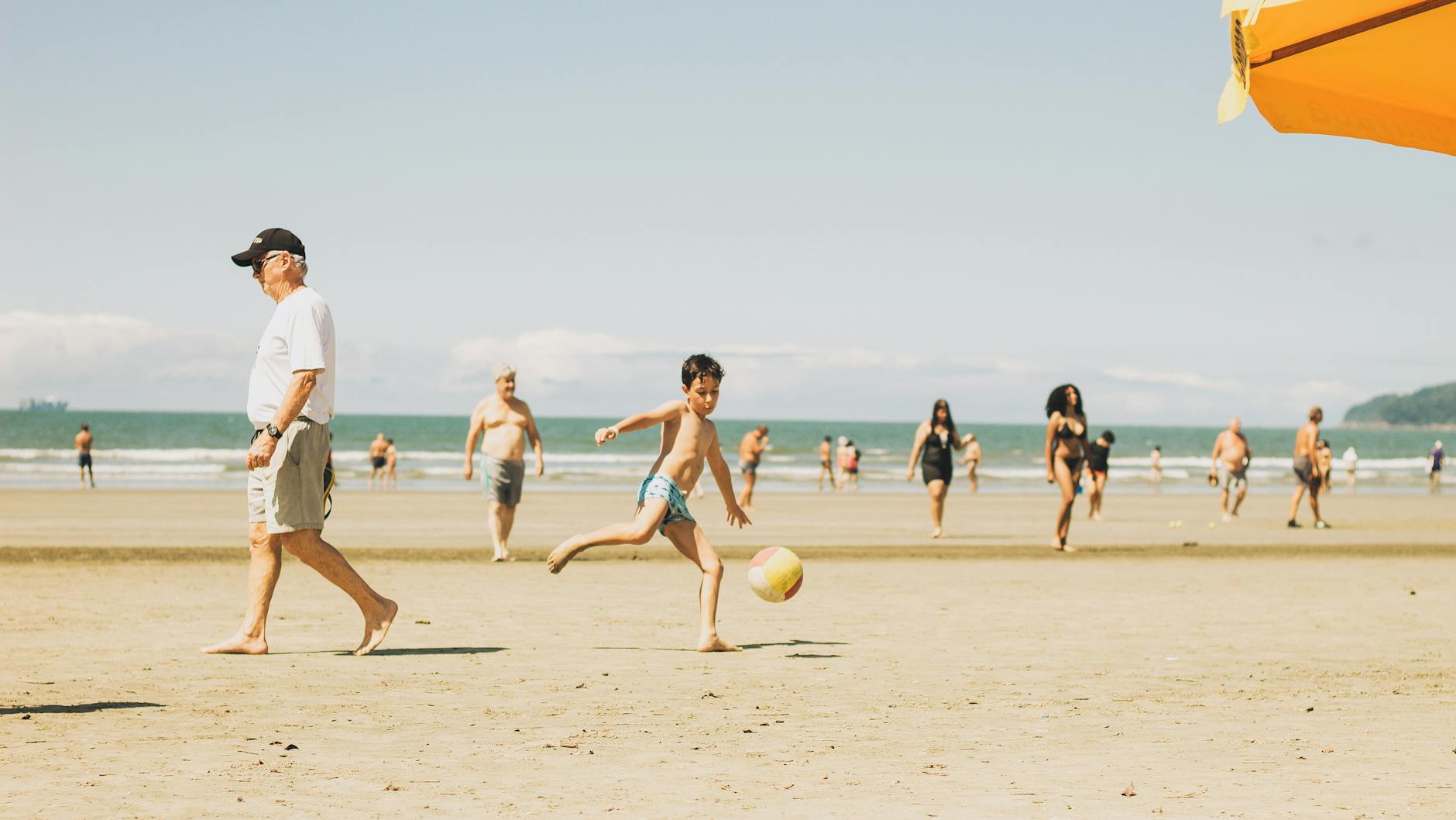 Family enjoying a beach day