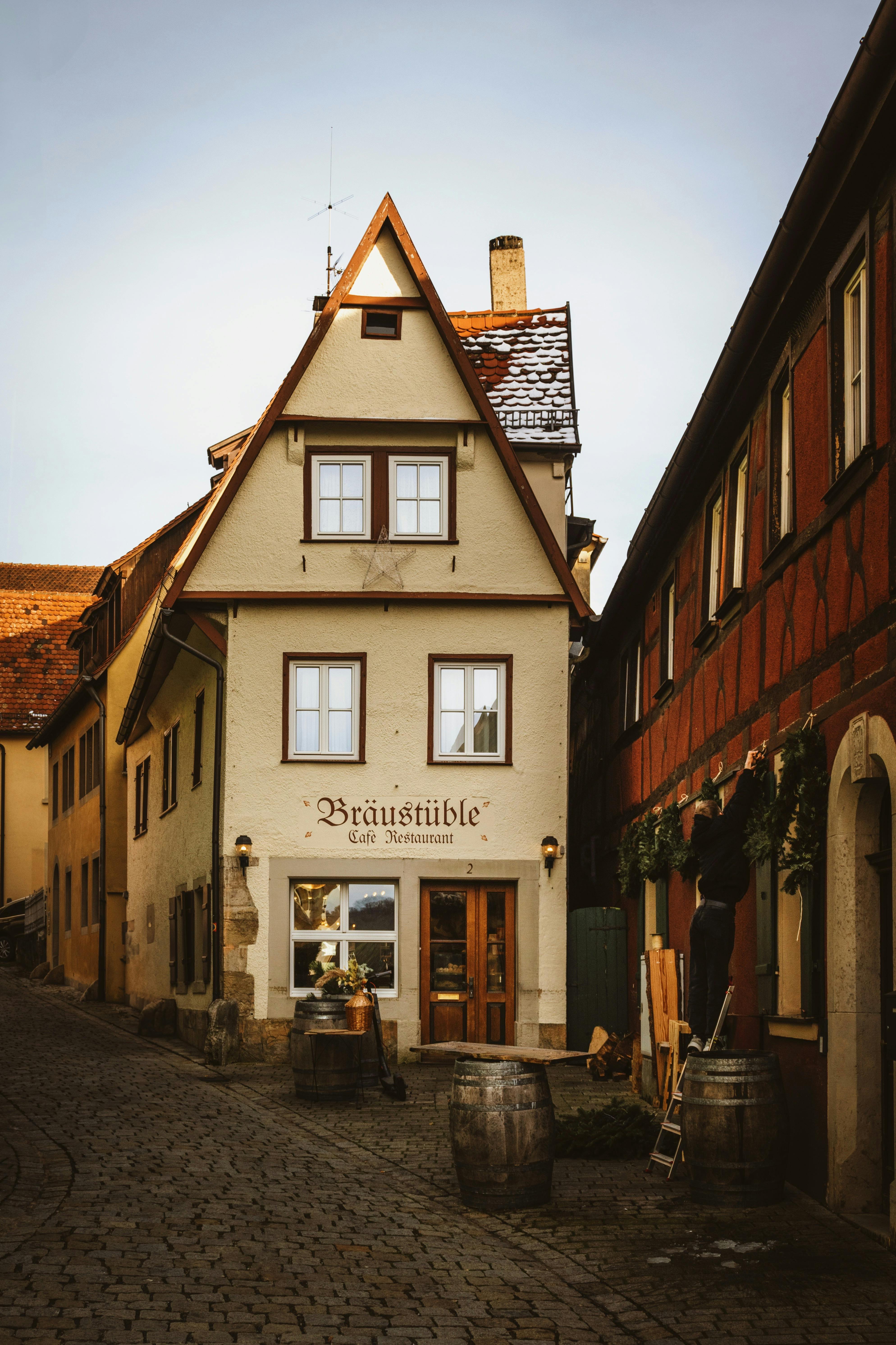 historic rothenburg ob der tauber street scene