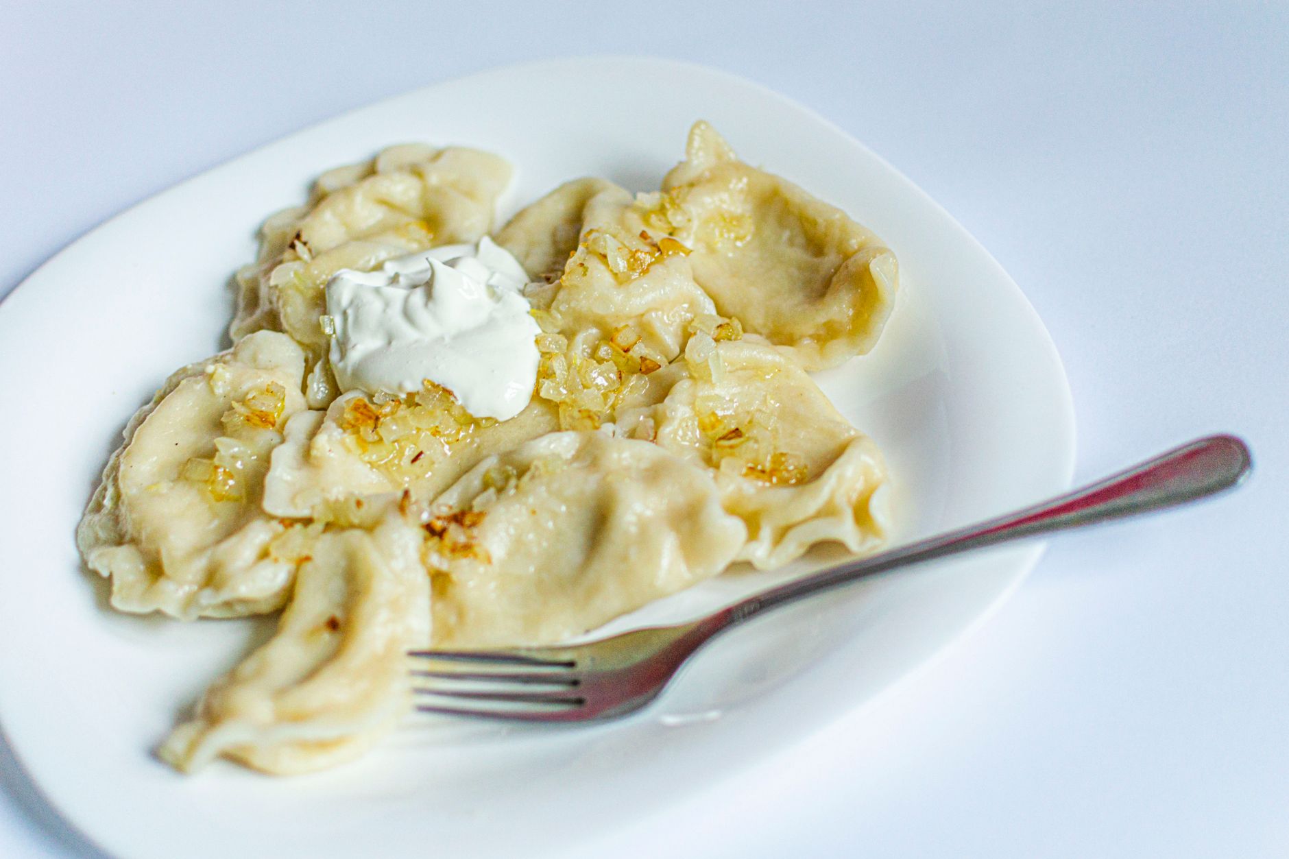 Gdańsk'ta pierogi (Polonya mantısı) tabağı