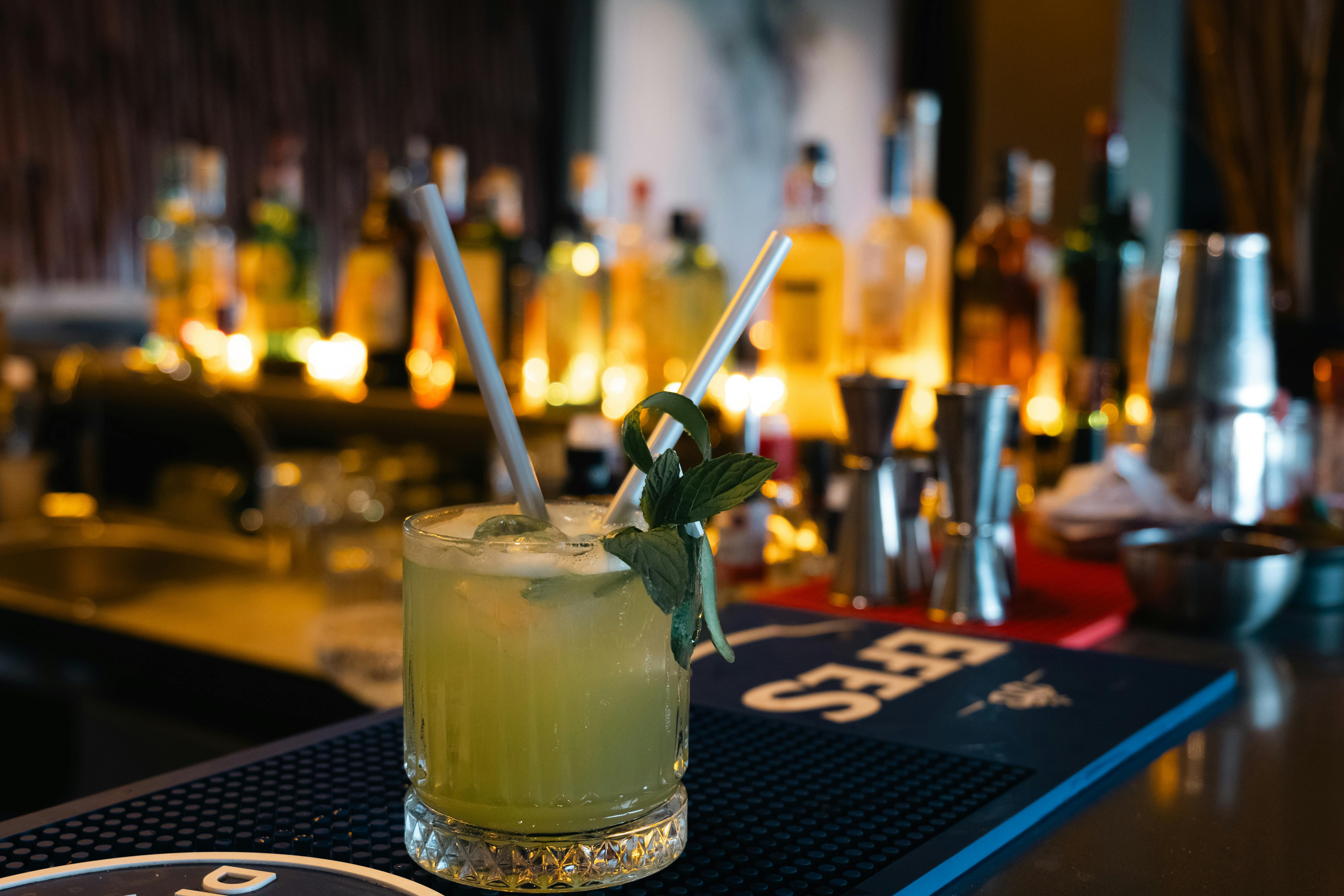 New Edina sports bar from Nolo’s owners bets on a summer opener — Photo by Ayberk Mirza on Pexels