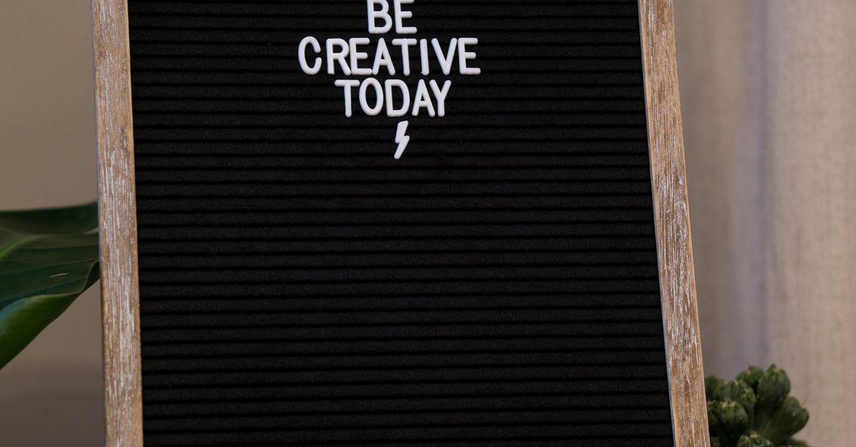 Motivational Sign with Be Creative Message · Free Stock Photo