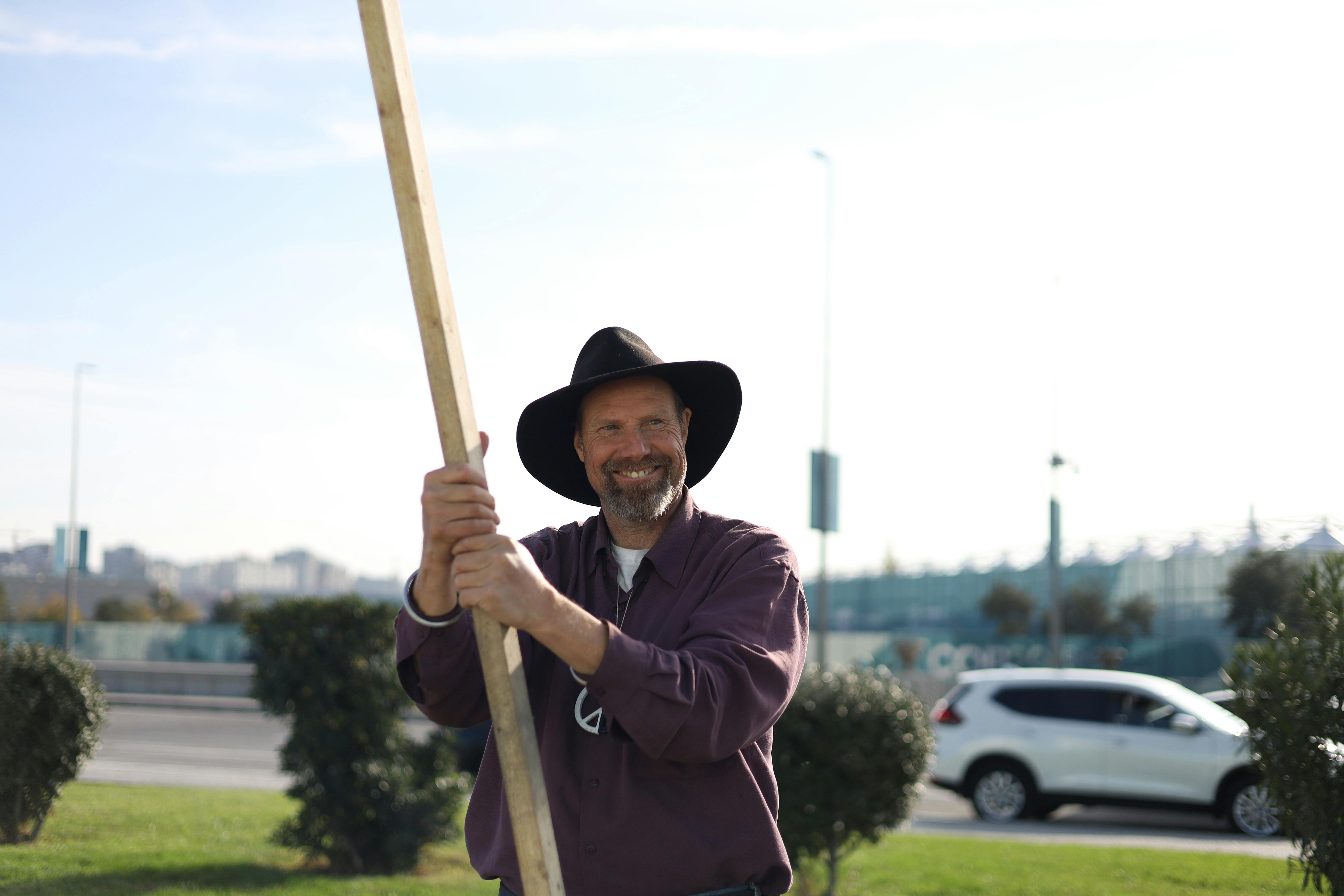 Garry Marr: For Canadians who own real estate in the U.S., decision to sell comes at a cost — Photo by Sarkhan Asgarli on Pex