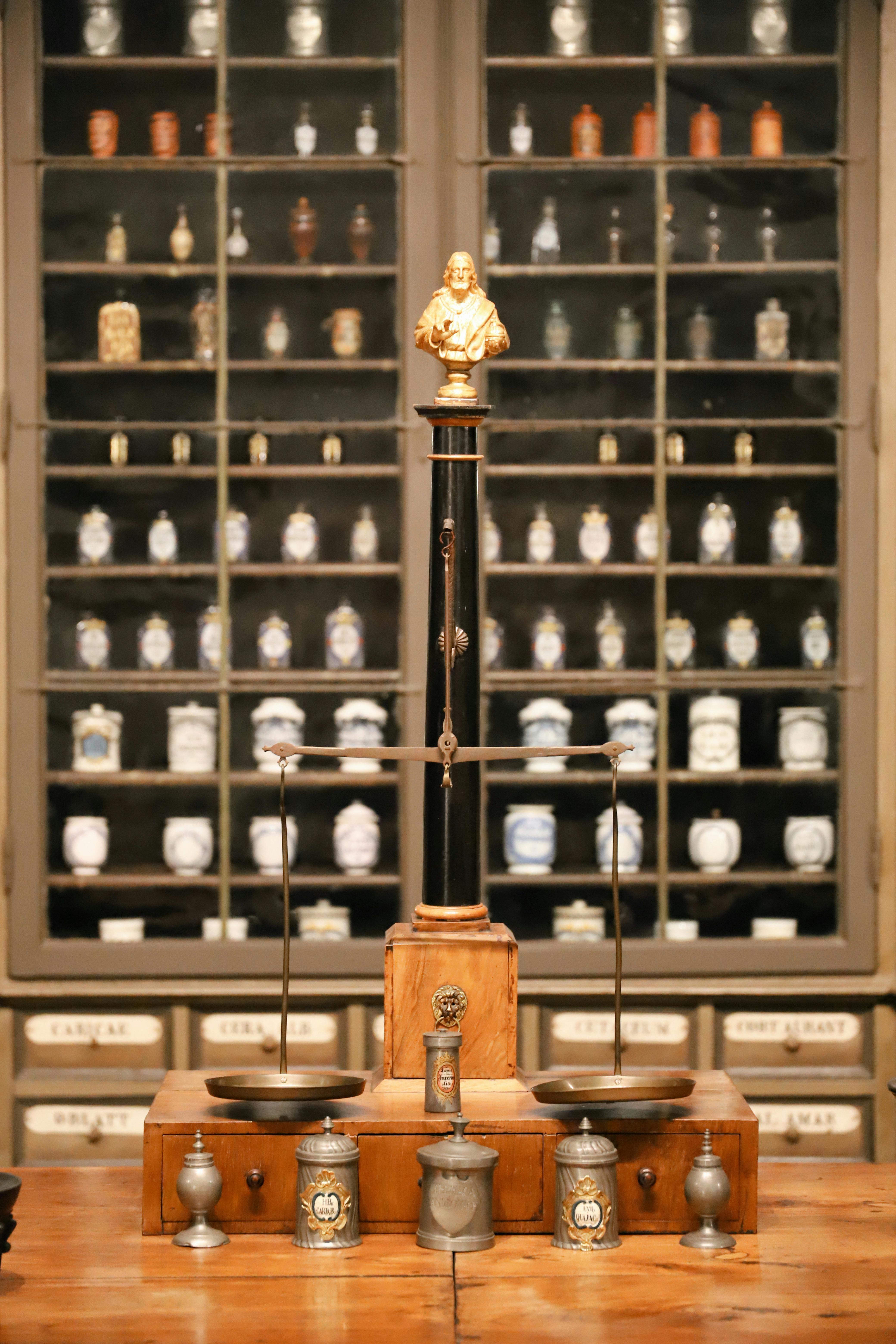 vintage pharmacy museum display in heidelberg