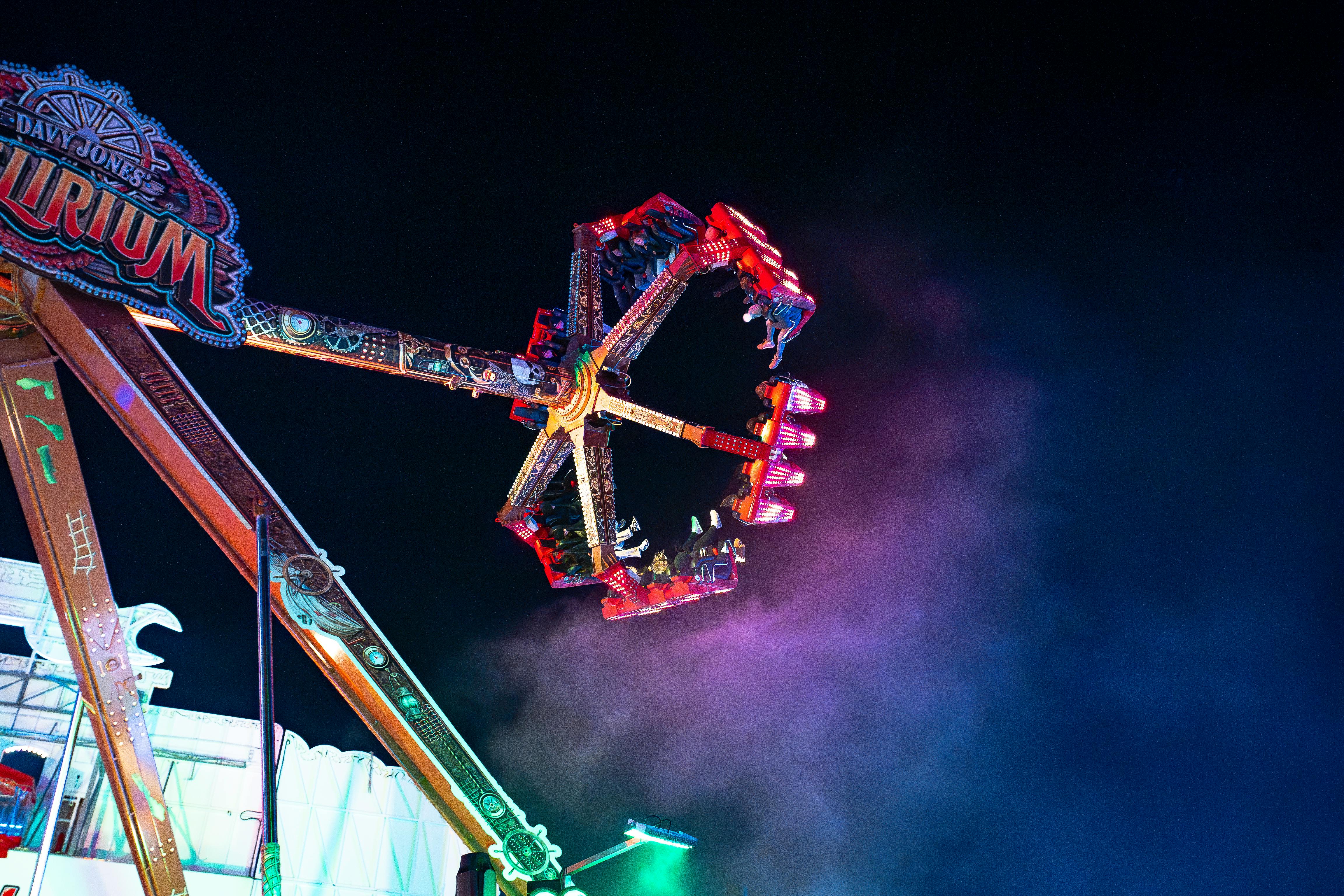 thrilling night ride at berlin amusement park