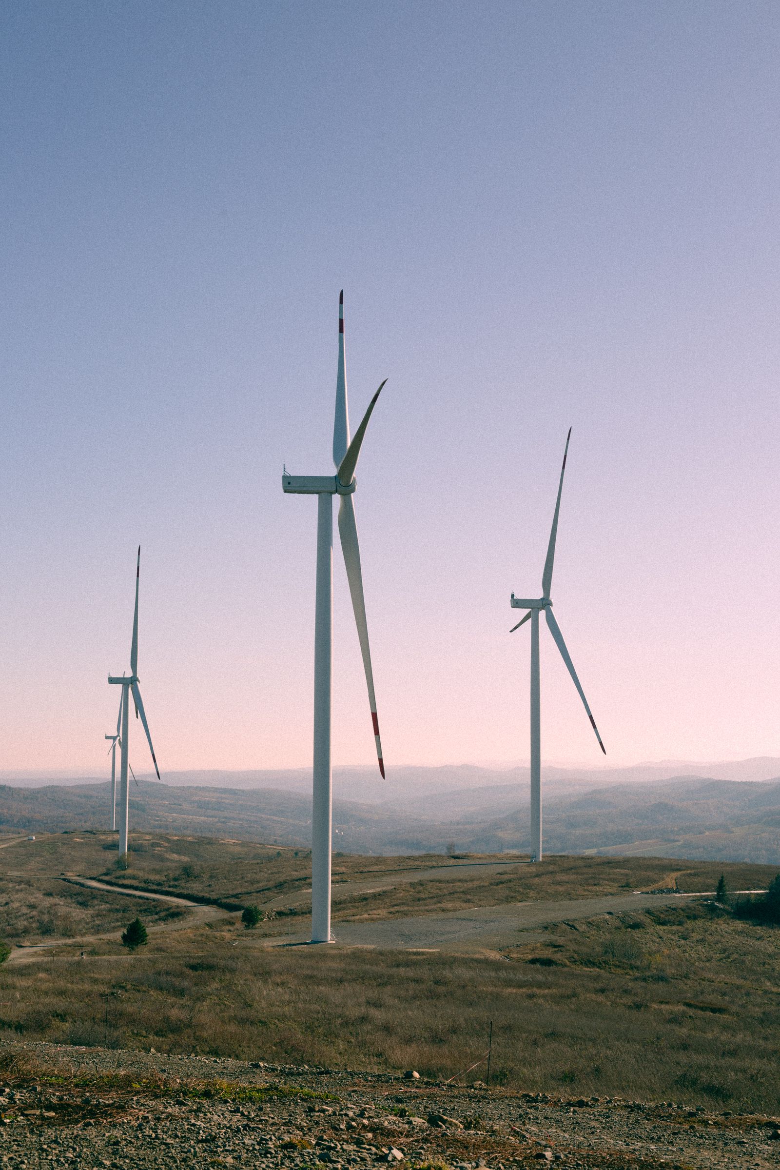 Wind Turbine Photos, Download The BEST Free Wind Turbine Stock Photos ...