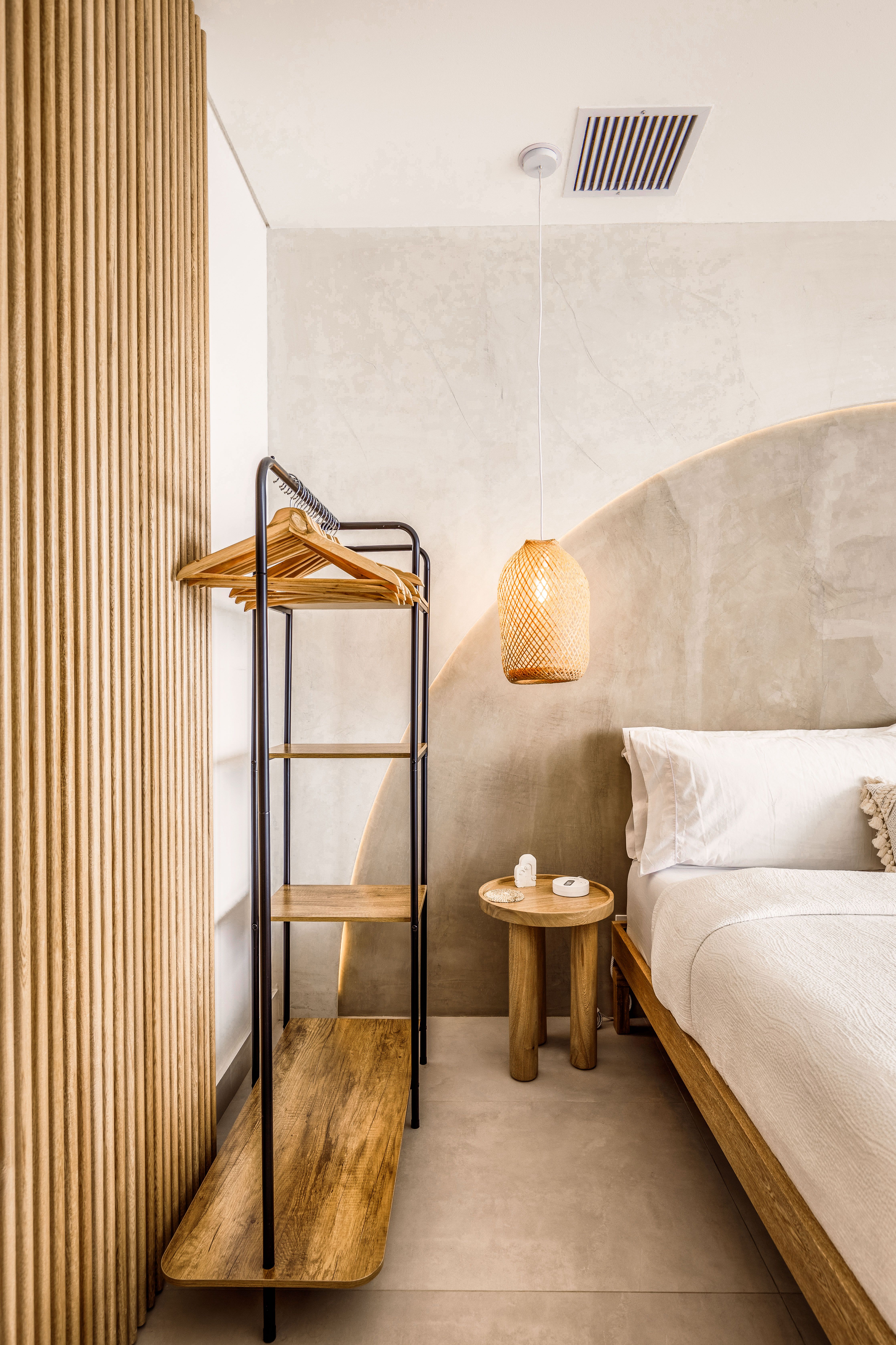 Modern Minimalist Bedroom Interior Design · Free Stock Photo