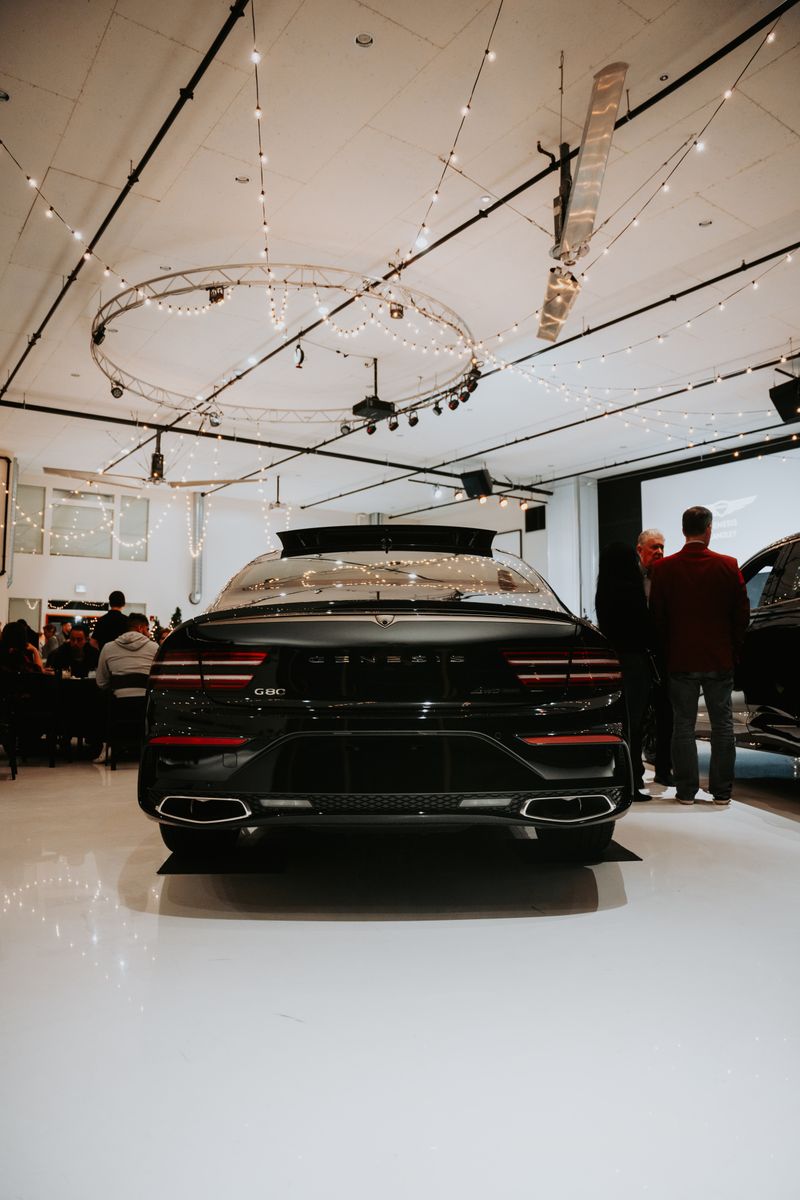 Showroom Photos, Download The BEST Free Showroom Stock Photos &