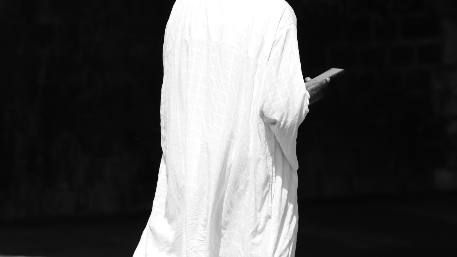 Monochrome portrait in catania streets, Côte d'Ivoire