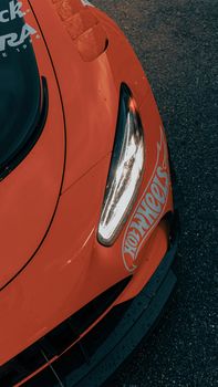 Friedliches Auto & Geschwindigkeit – Sportwagen Wallpaper