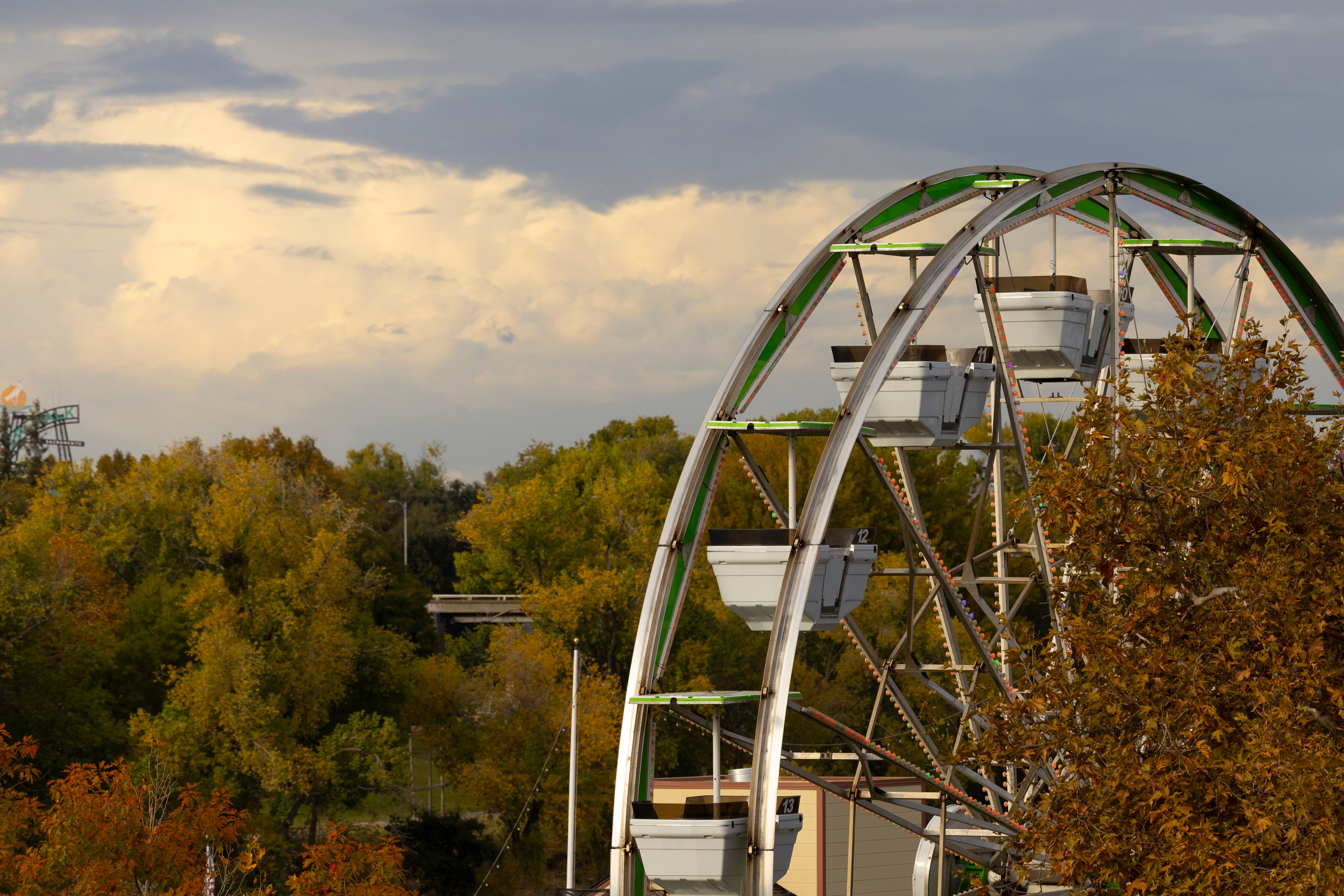 The Valley Recap: Rollercoaster Relationships — Photo by Stephen Leonardi on Pexels