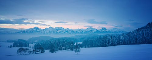 Gratis lagerfoto af alpin, bjerge, bjergtoppe