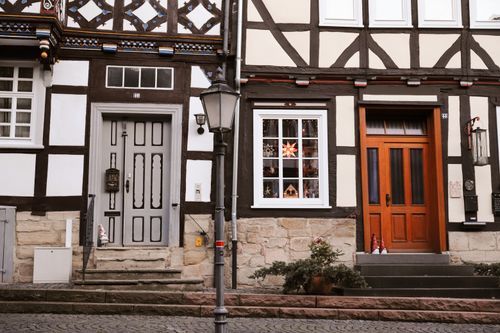 Free Beautiful half-timbered houses showcasing classic German architecture in Bad Sooden-Allendorf. Stock Photo