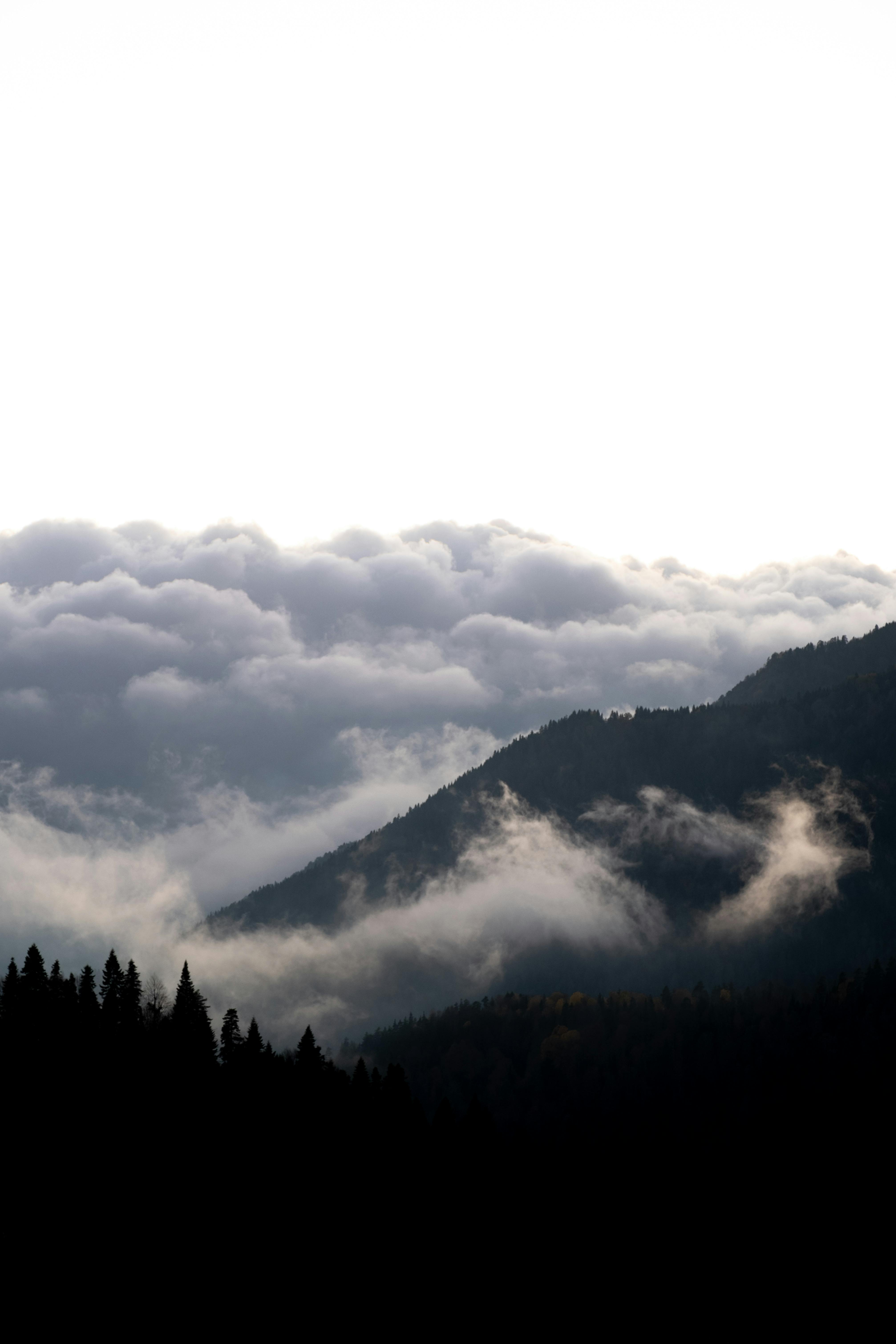 Peaceful mountain view with clouds at Bolu, Türkiye. Scenic nature scene.