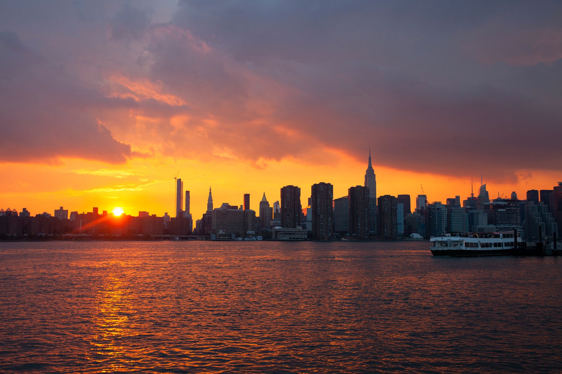 US B-1 Business Visa 2026: Who Qualifies, What You Can and Cannot Do