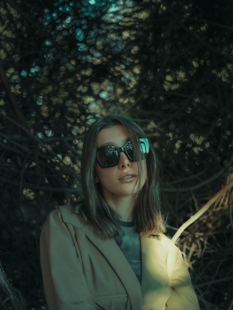 Portrait of Woman in Sunglasses · Free Stock Photo
