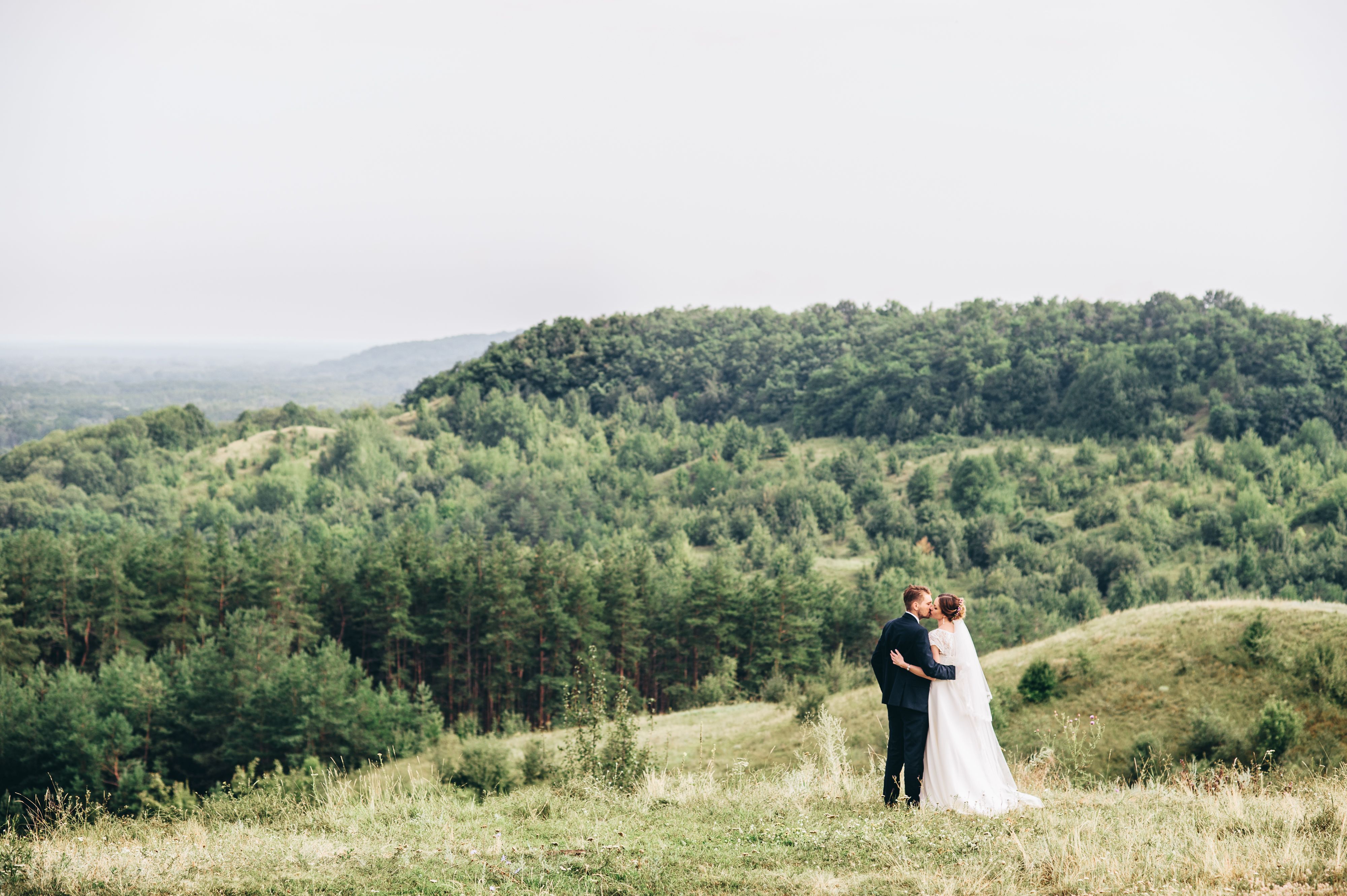 The Slow Wedding: Planning Without the Rush