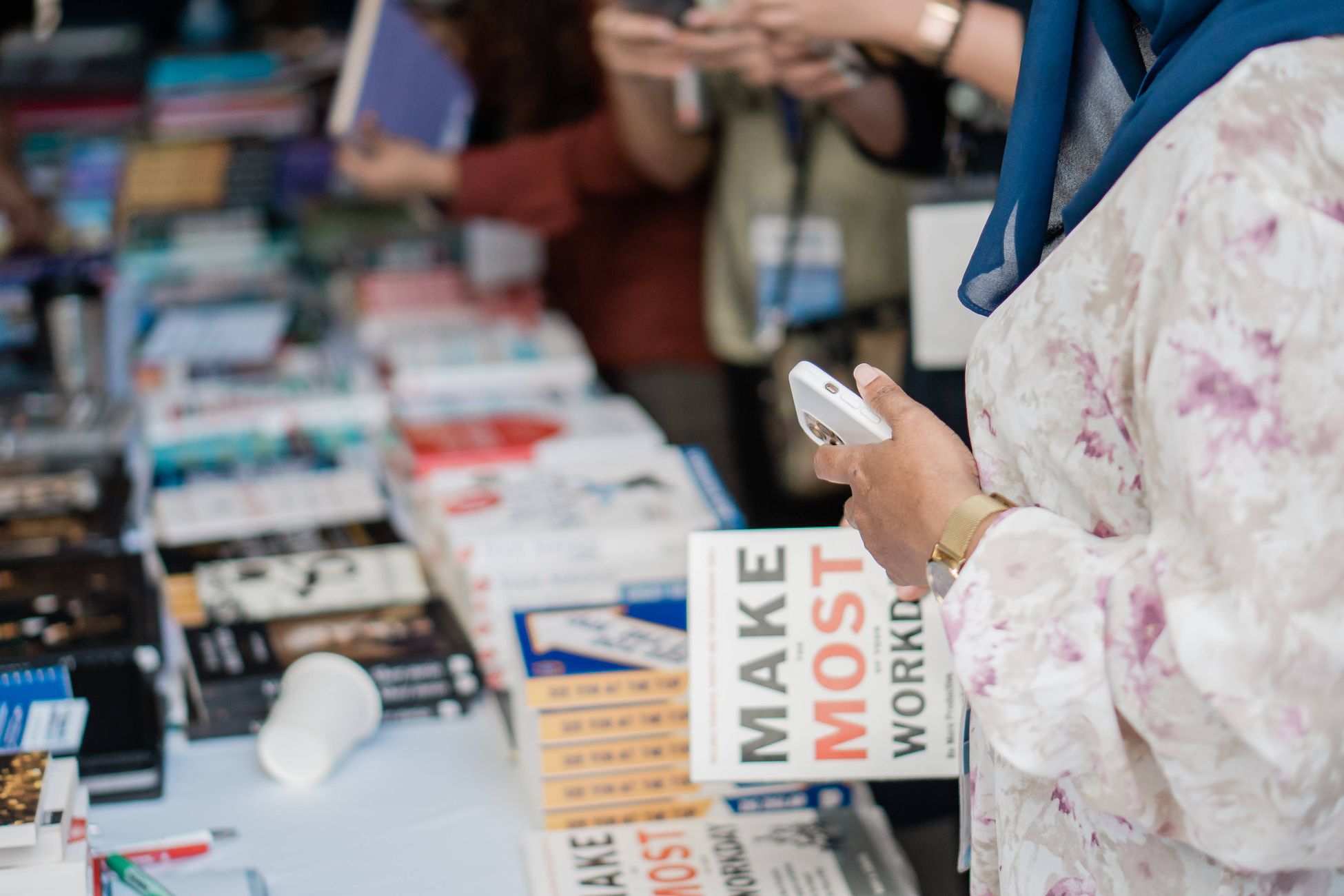 Kans op nieuw boek 'Moeders of Loeders' via Linda.nl