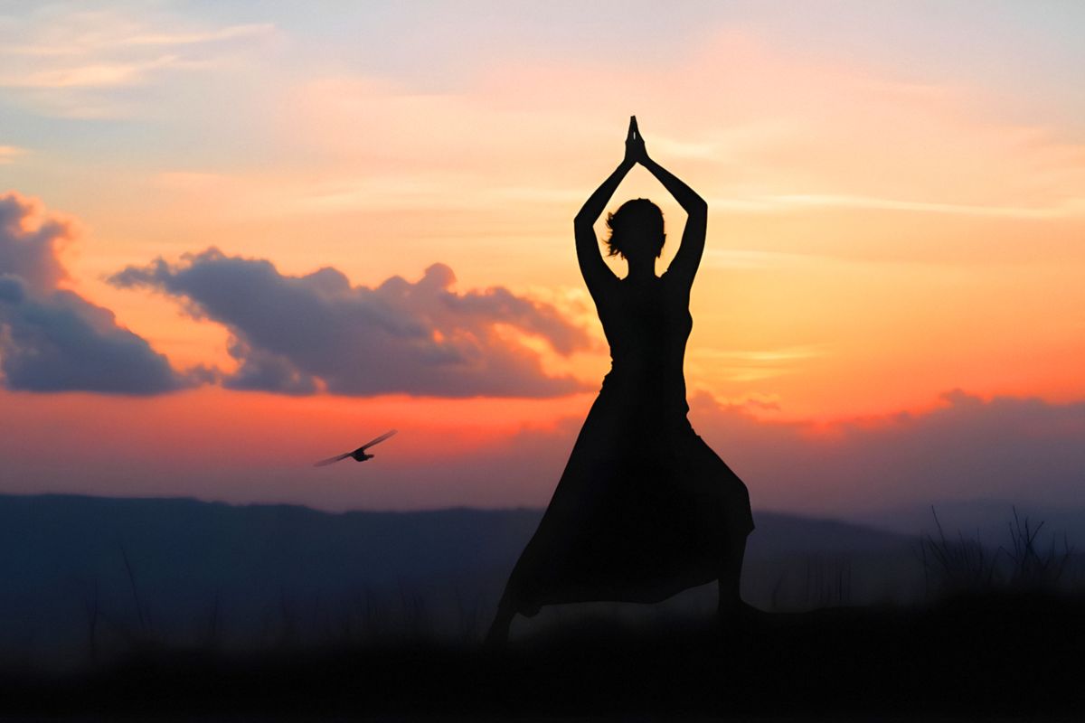 Yoga du soir : 6 postures pour mieux dormir - Les 6 postures de yoga du soir à adopter