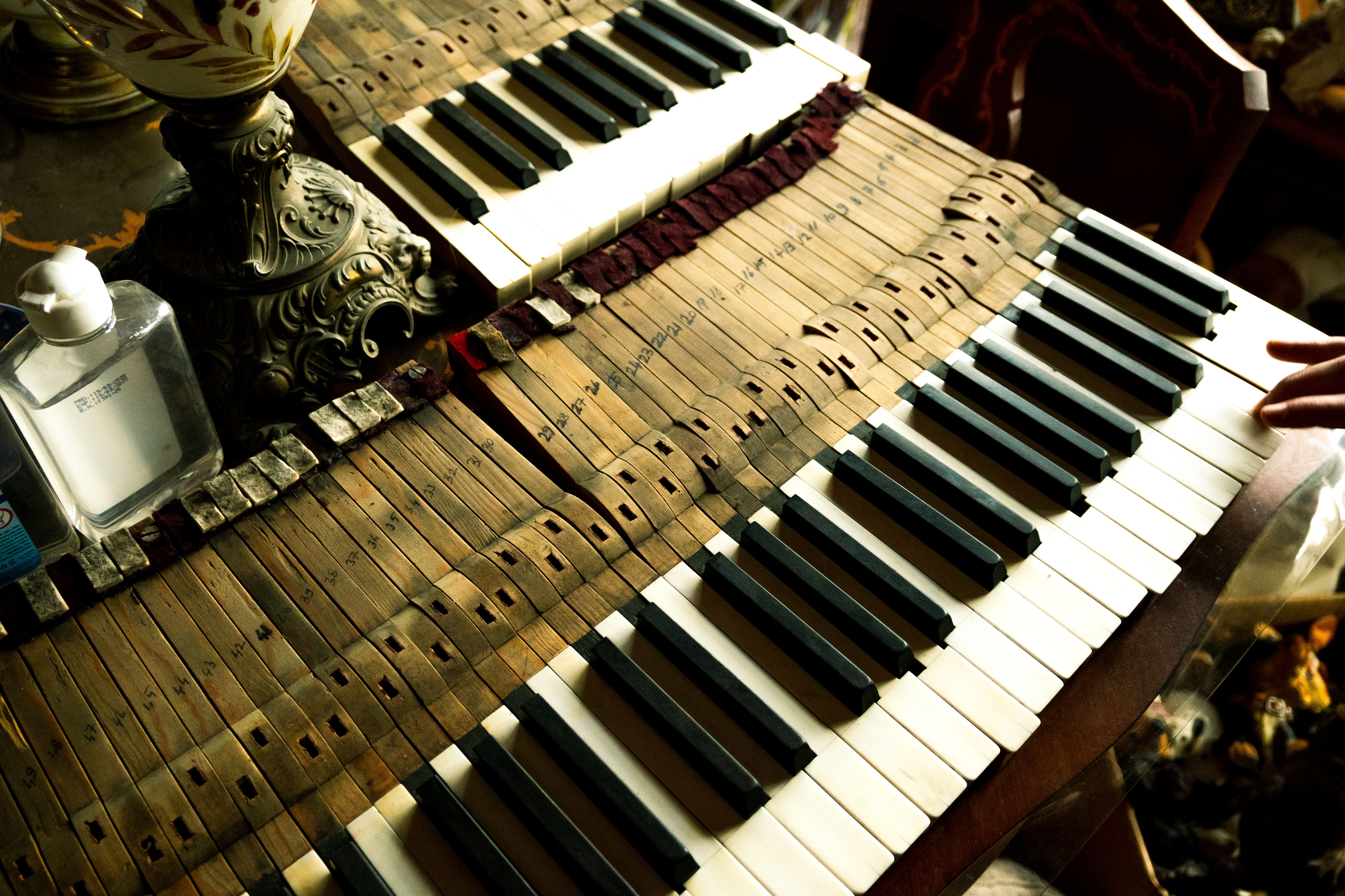 Vintage Wooden Piano Keys with Antique Design · Free Stock Photo