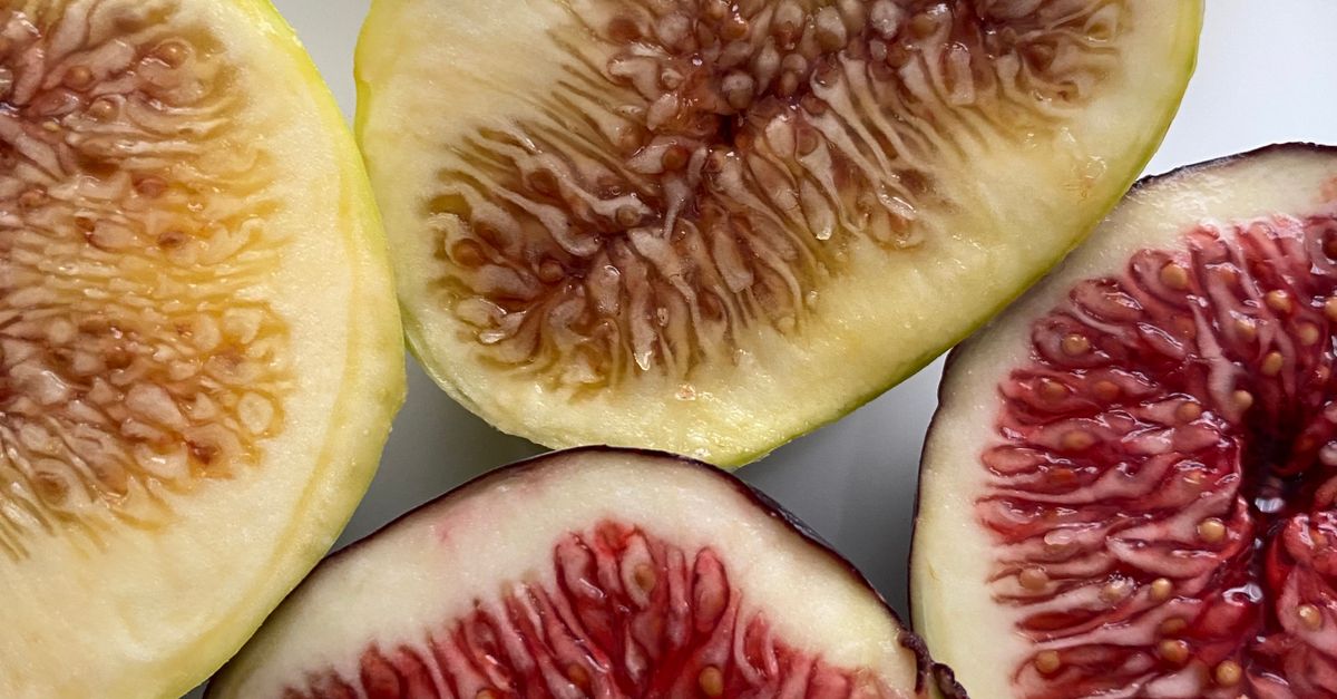 Close-up View of Fresh Figs Sliced Open · Free Stock Photo