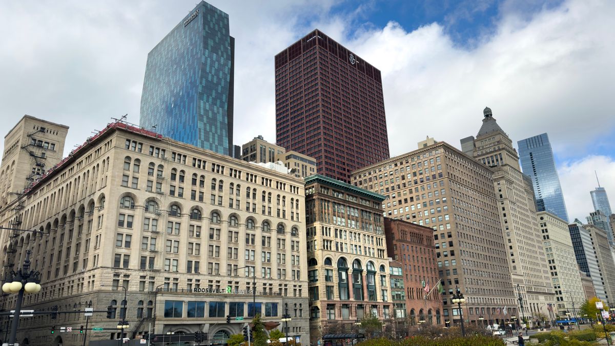 How to Enter Beauty Giveaways in Detroit, Michigan Without Scams
