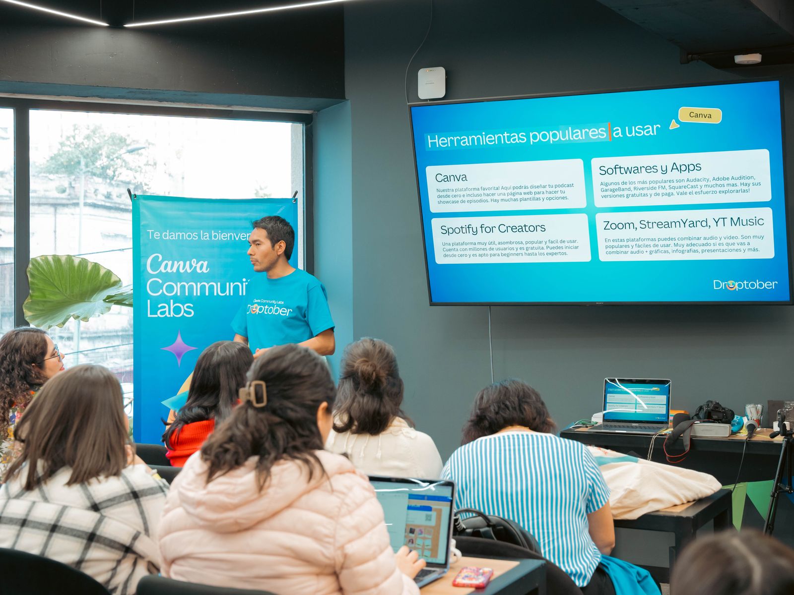Technology workshop used as illustrative editorial imagery