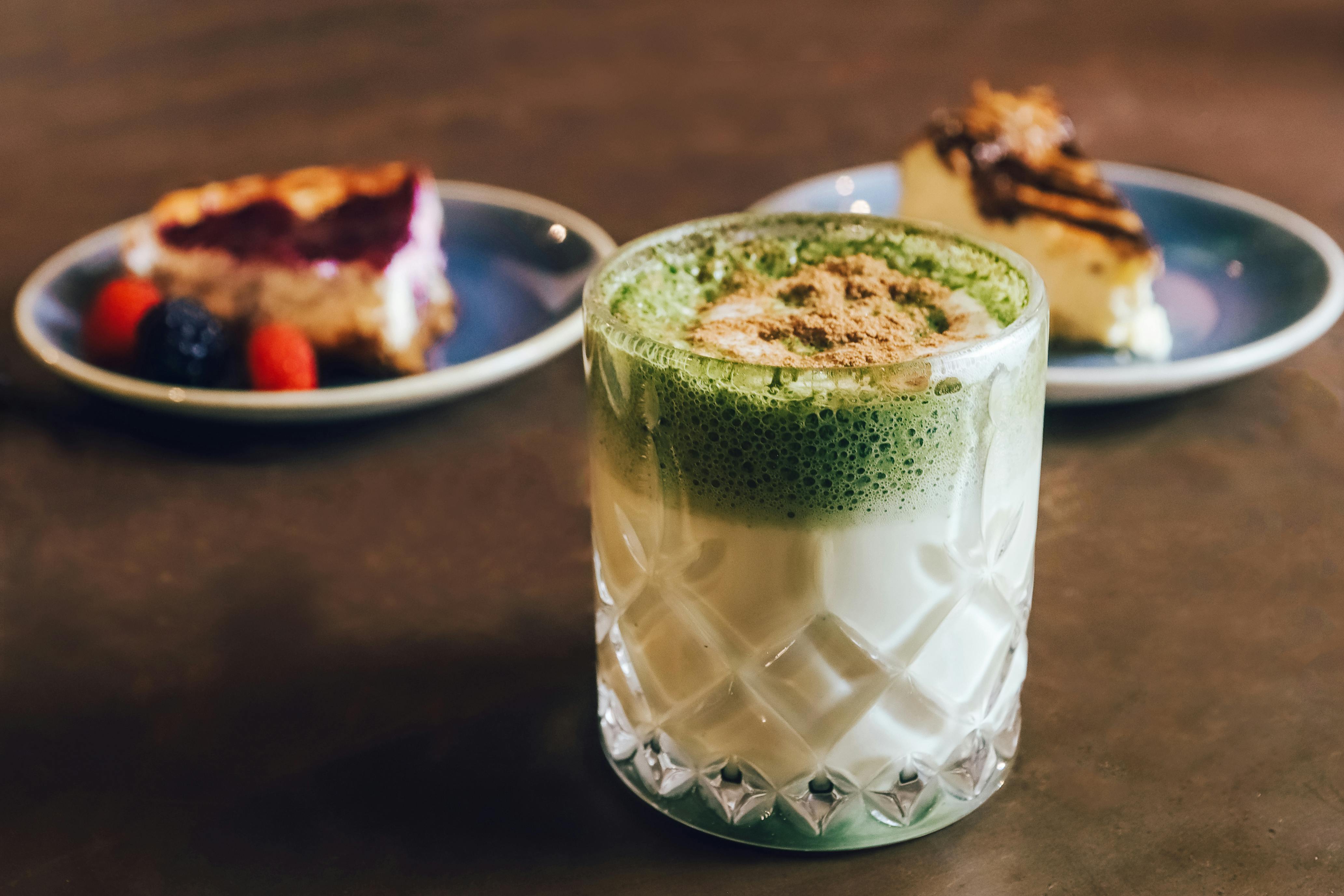 Matcha latte and seasonal Korean fruit tart at an Apgujeong dessert cafe
