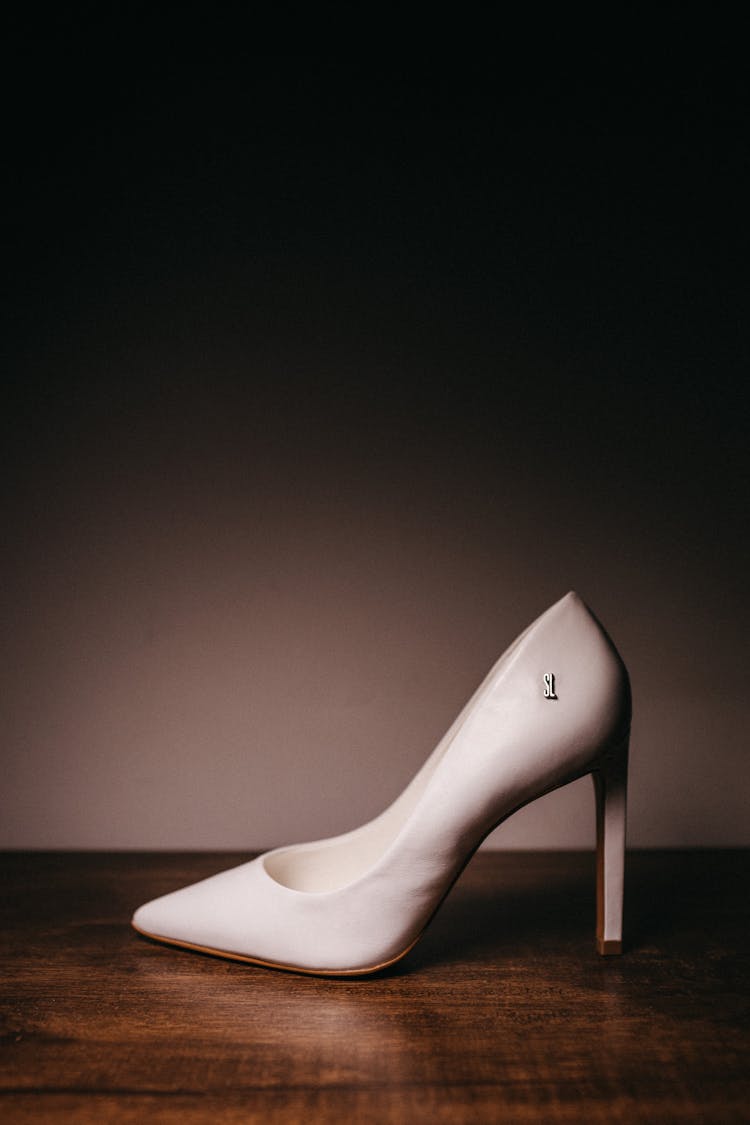 Women's White Leather Shoe
