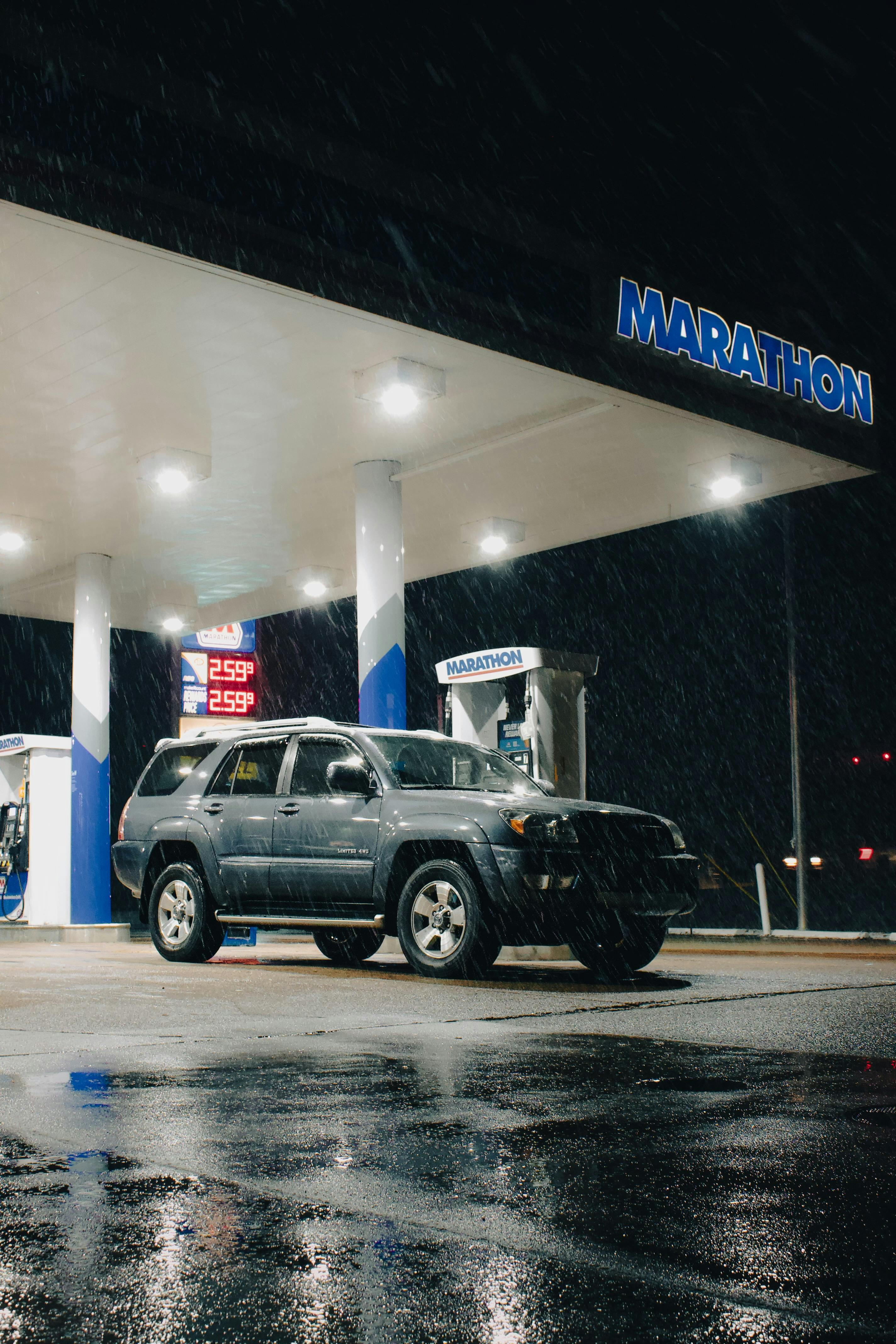 does hot weather affect hybrid toyota car battery - Featured Image